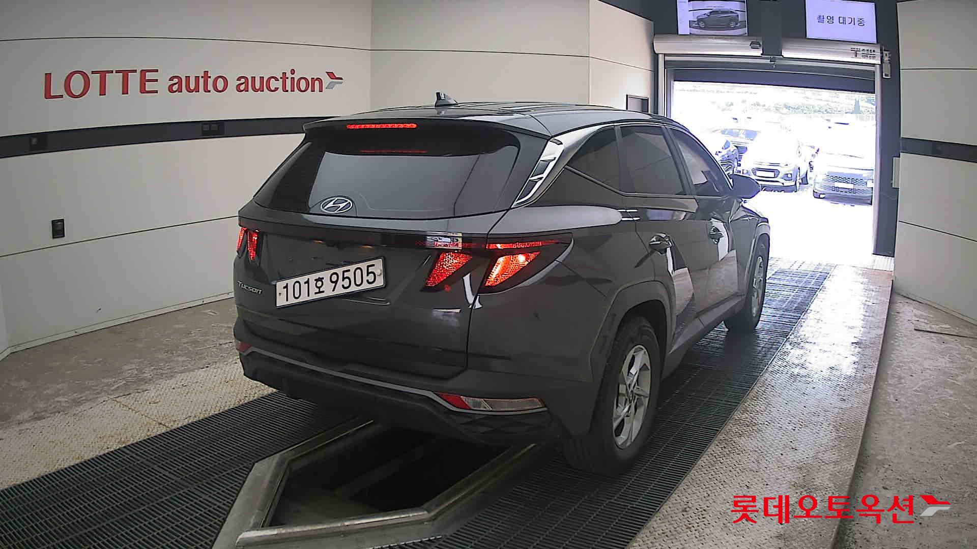 2021 - hyundai tucson