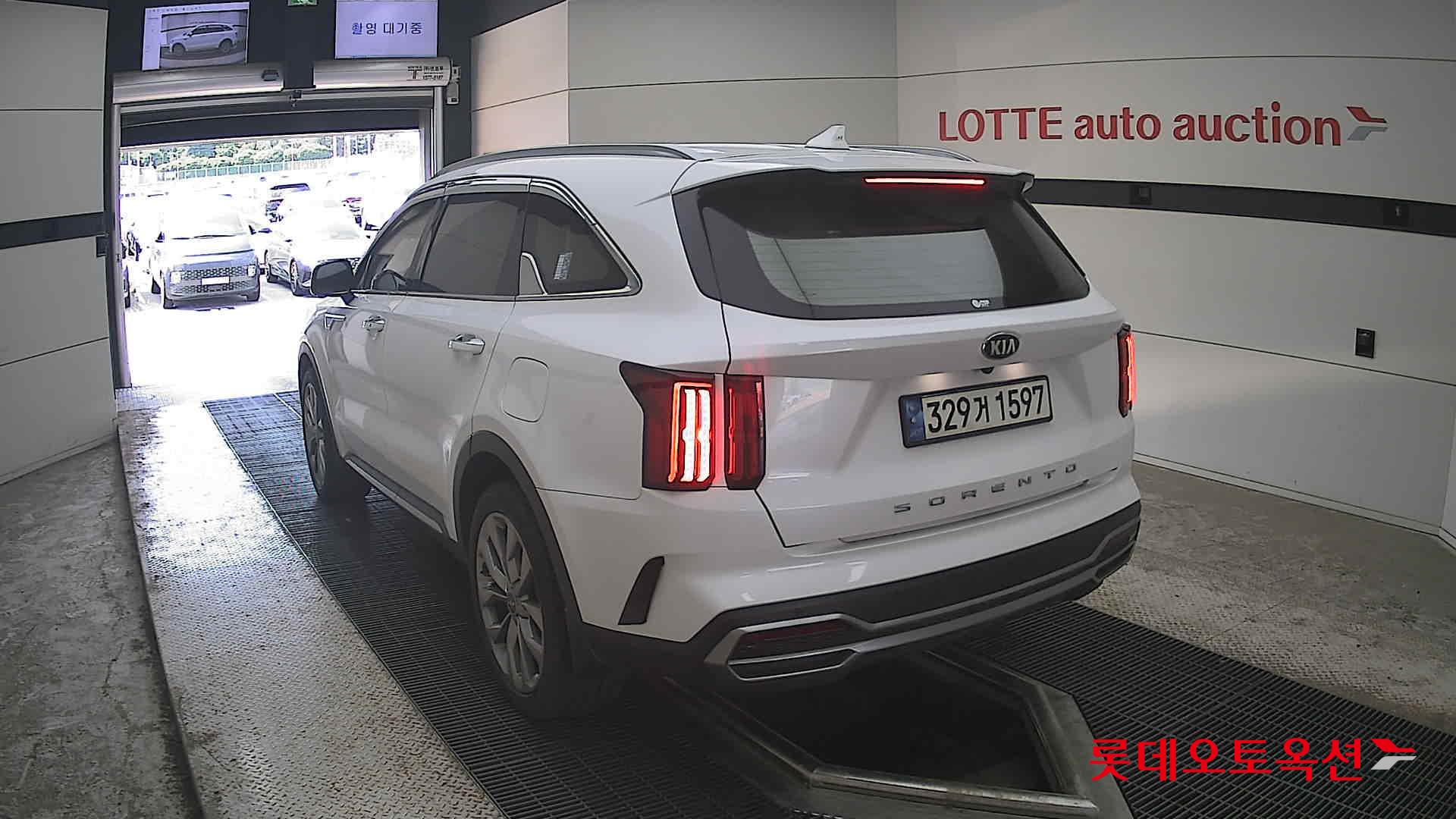 2021 - kia sorento