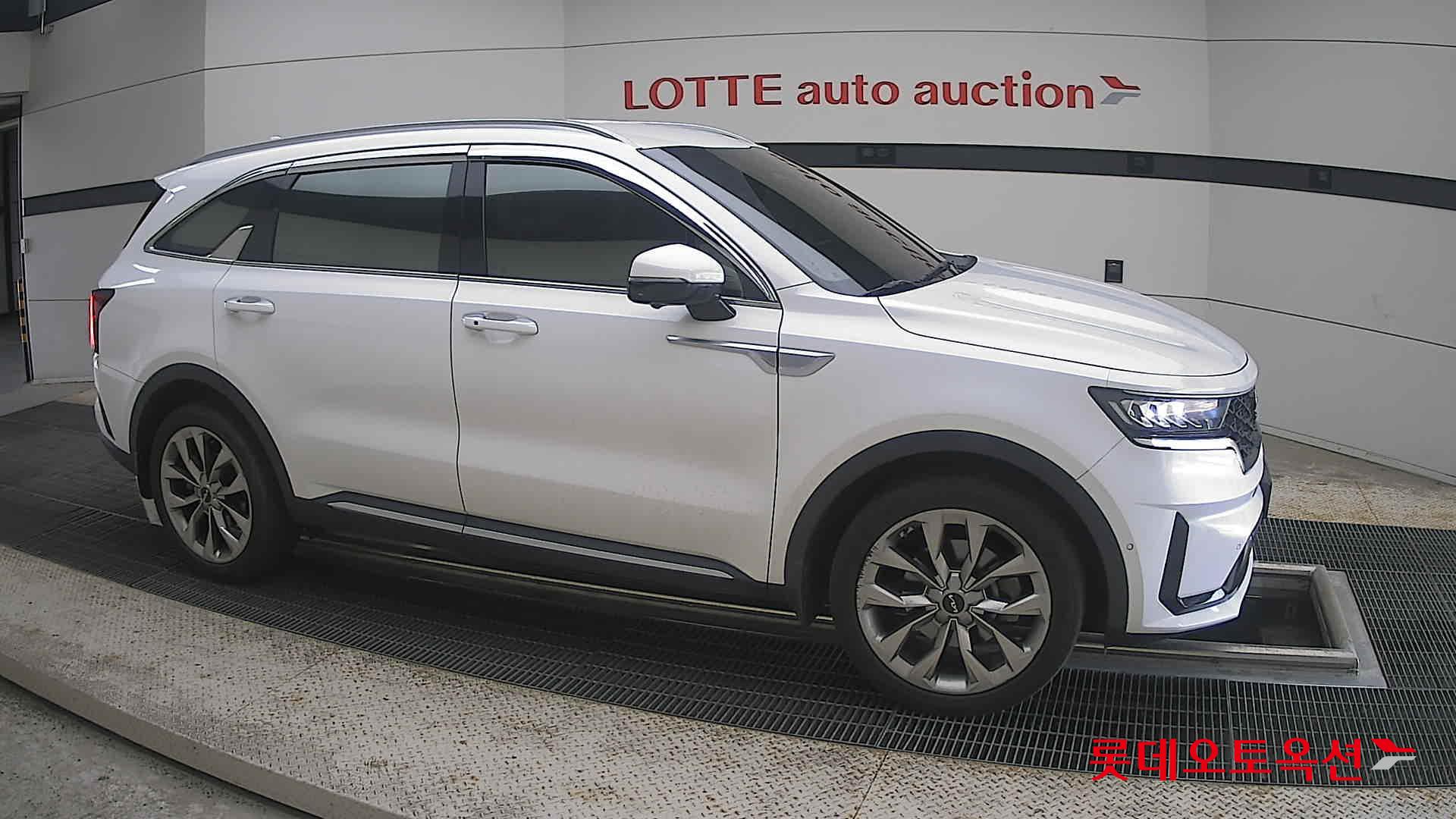 2021 - kia sorento