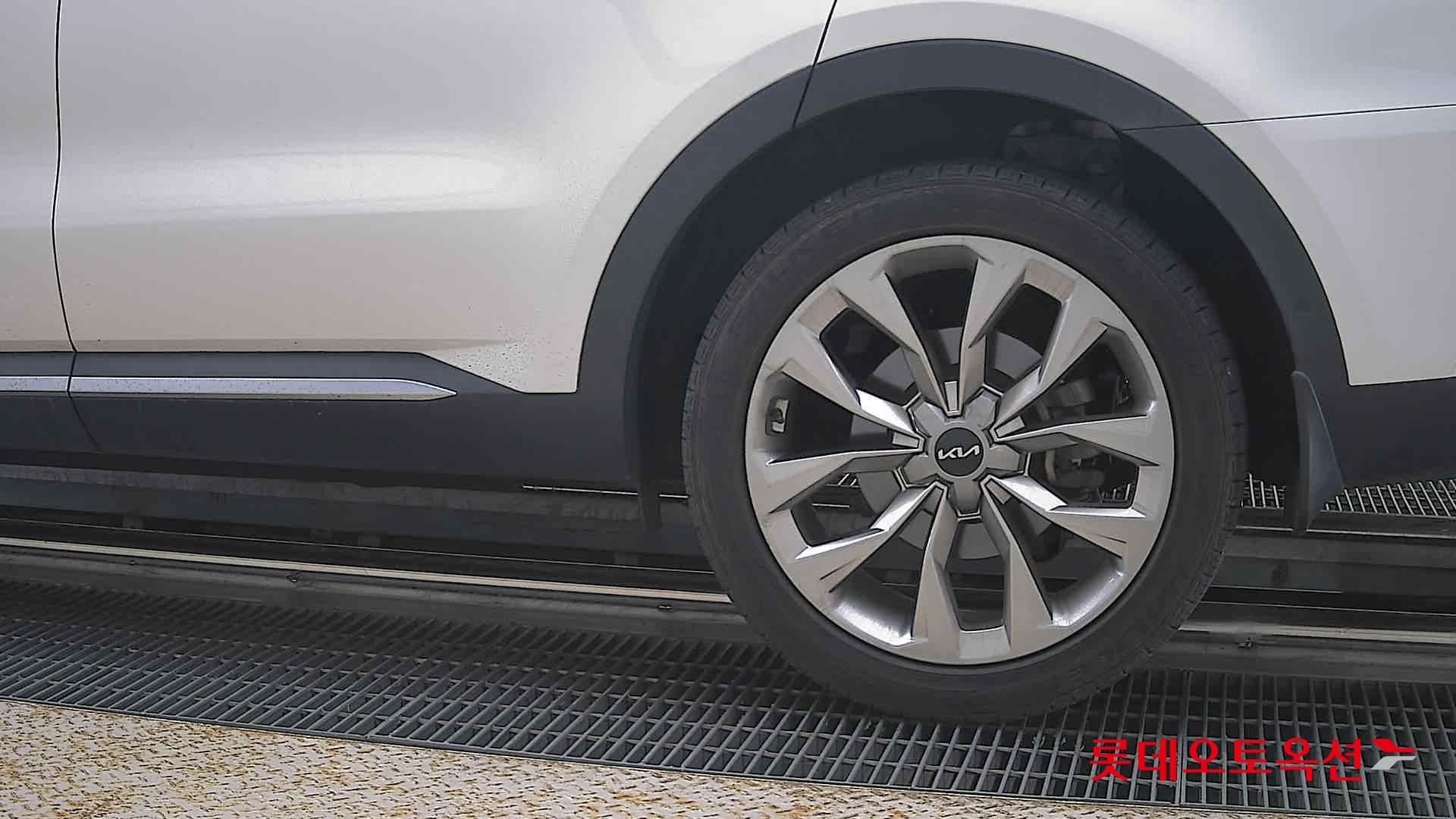 2021 - kia sorento
