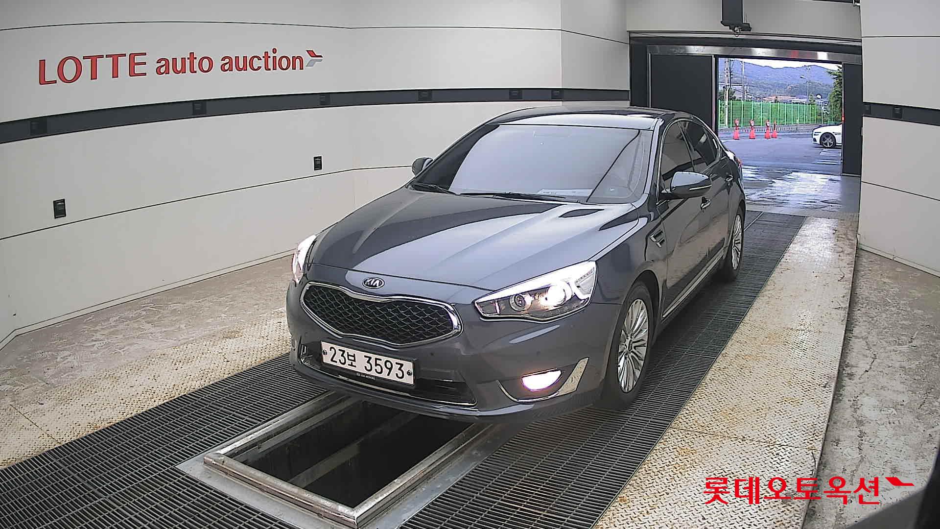 2014 - kia k7