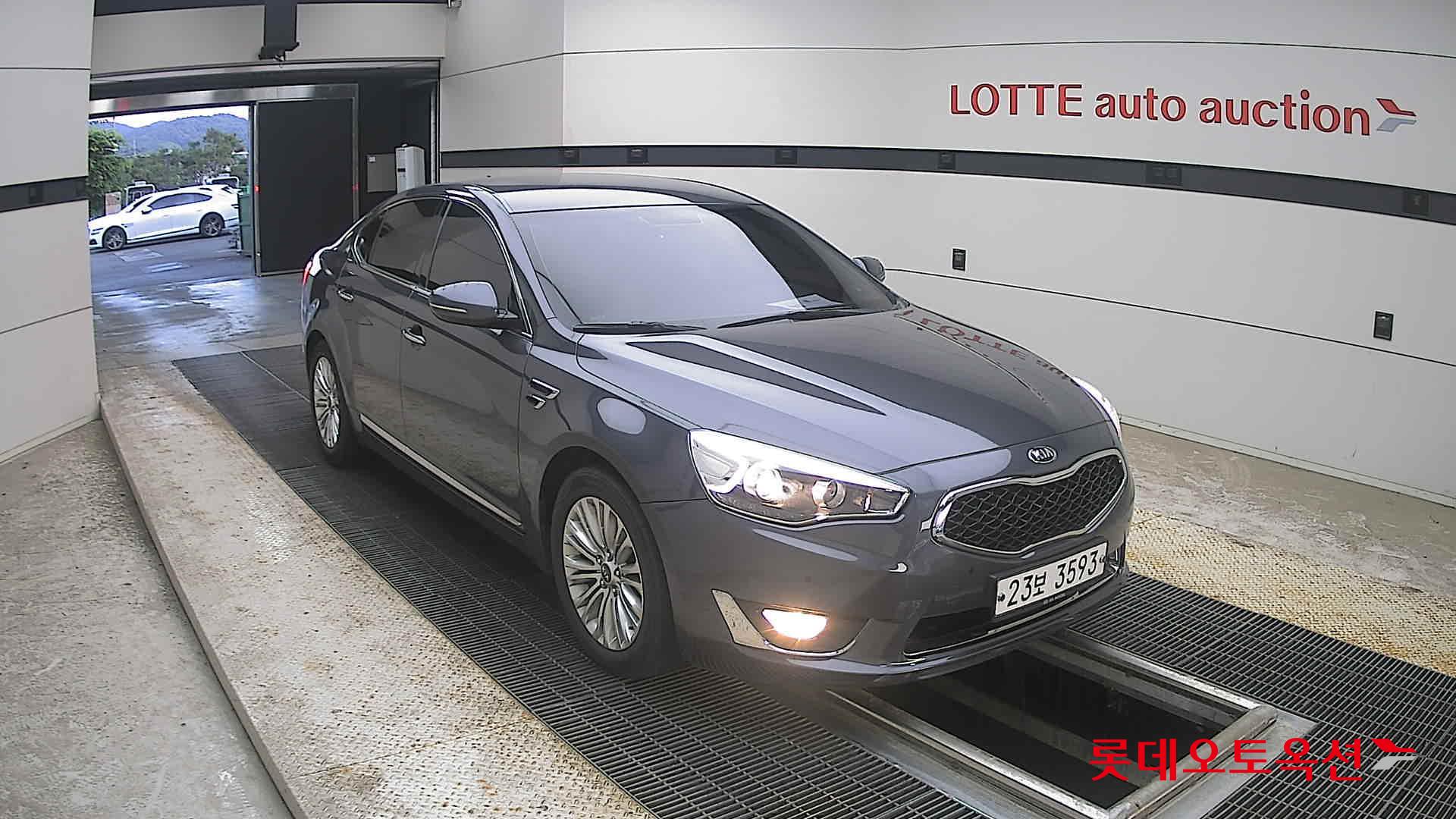 2014 - kia k7