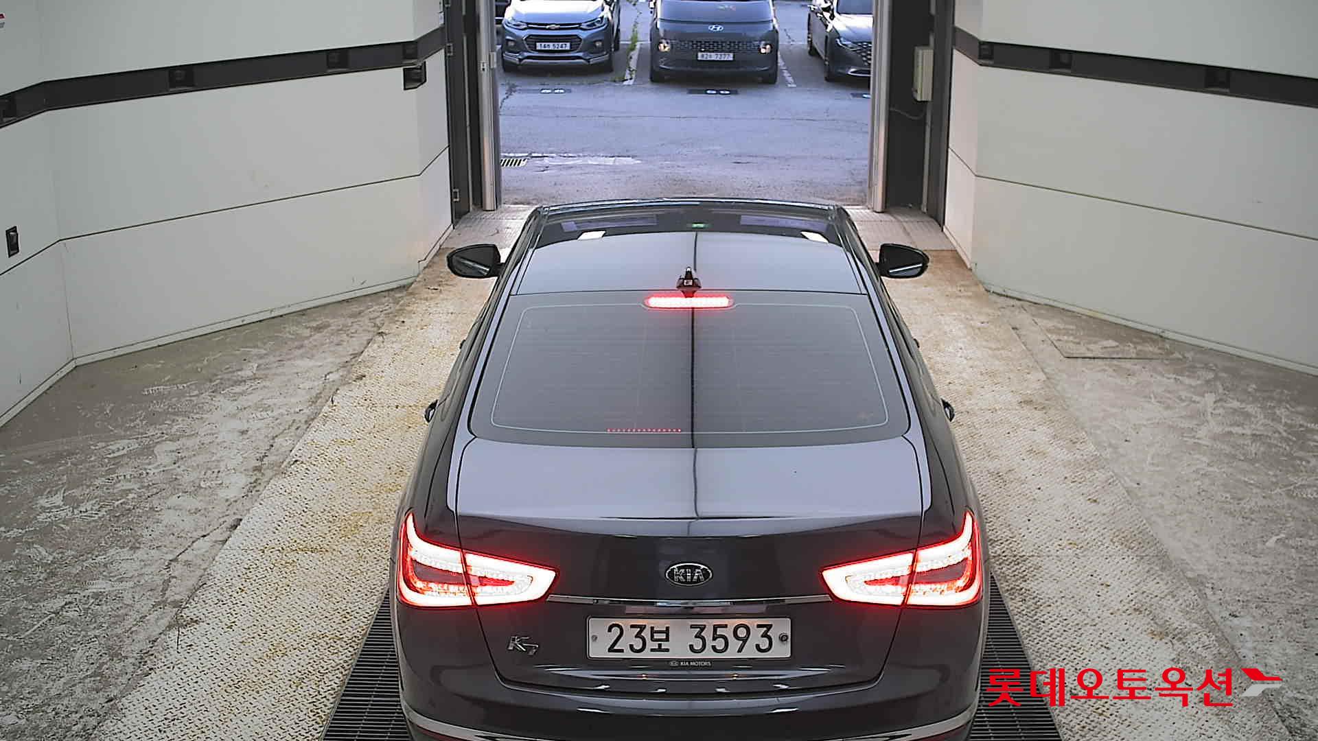 2014 - kia k7