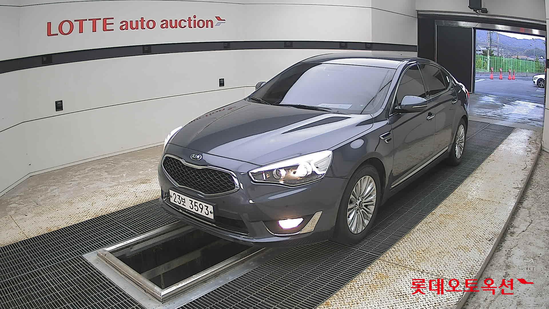 2014 - kia k7