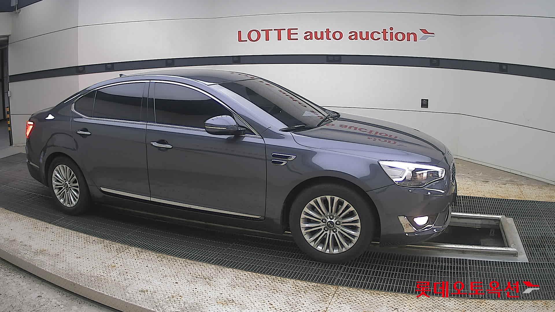 2014 - kia k7