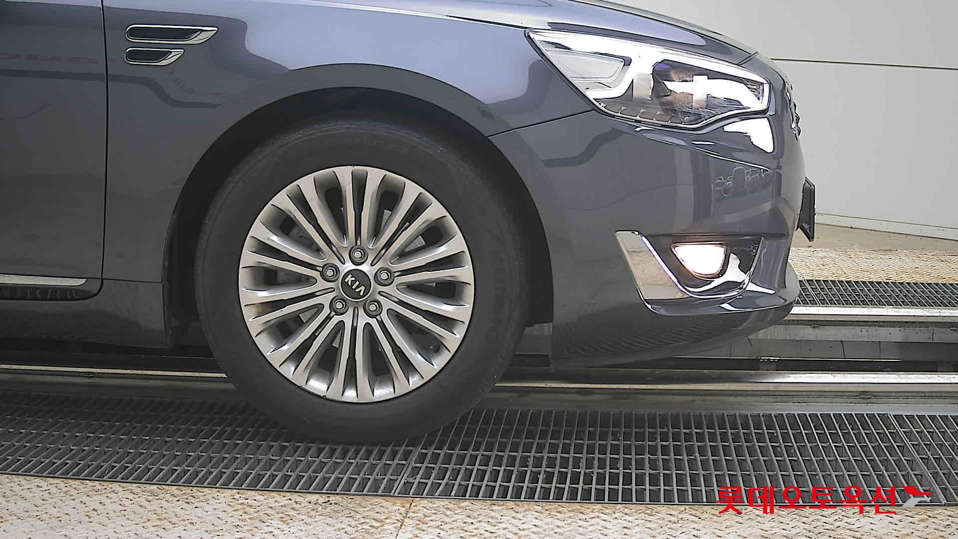 2014 - kia k7