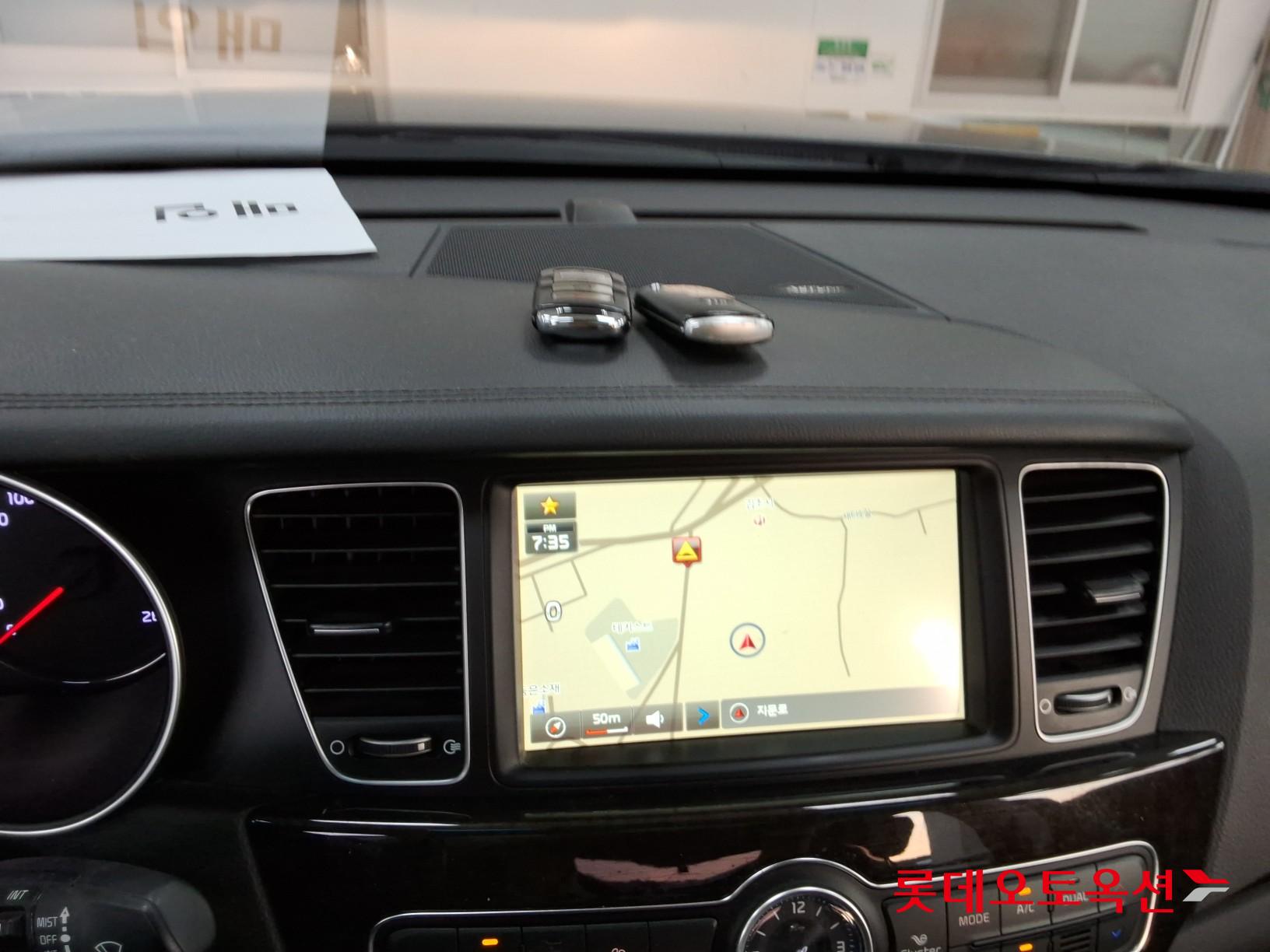 2014 - kia k7