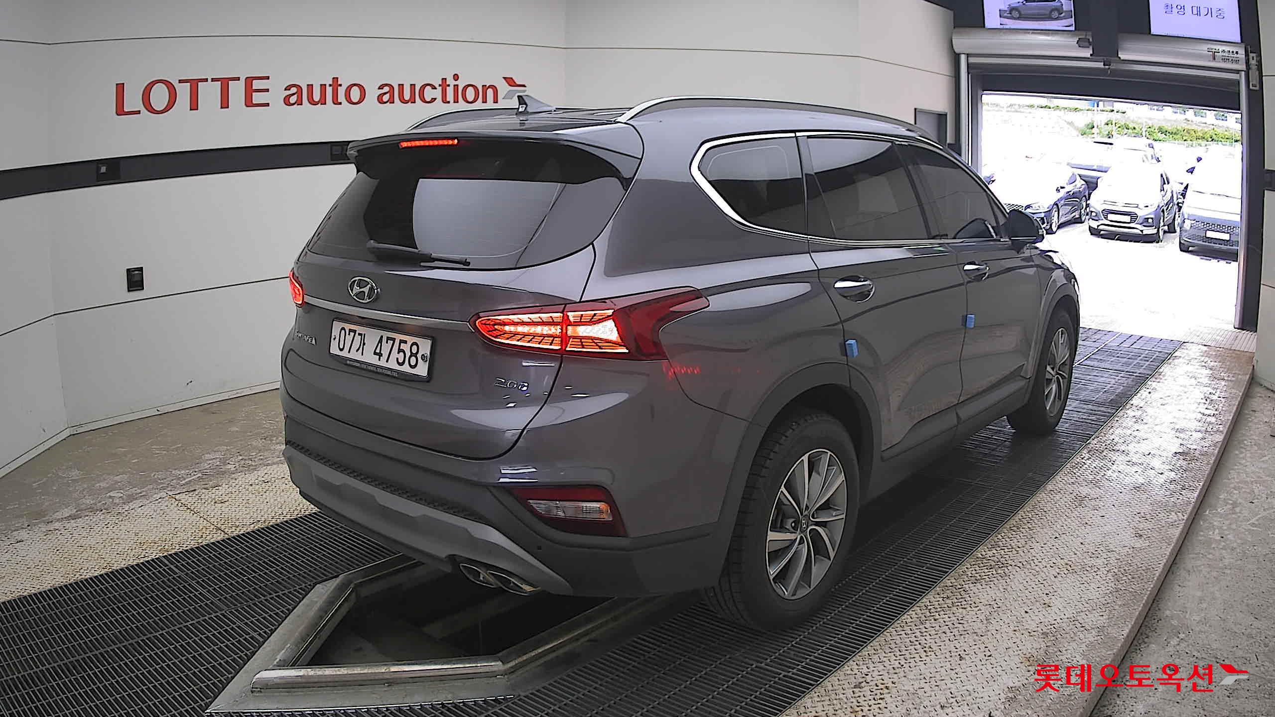 2019 - hyundai santafe