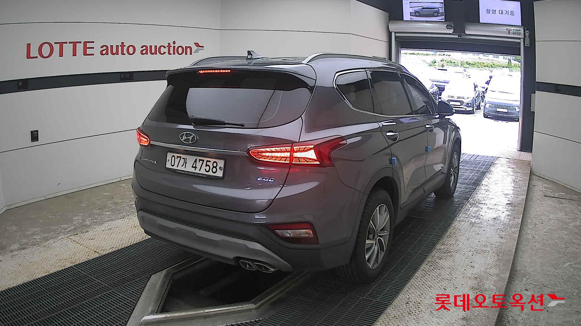2019 - hyundai santafe