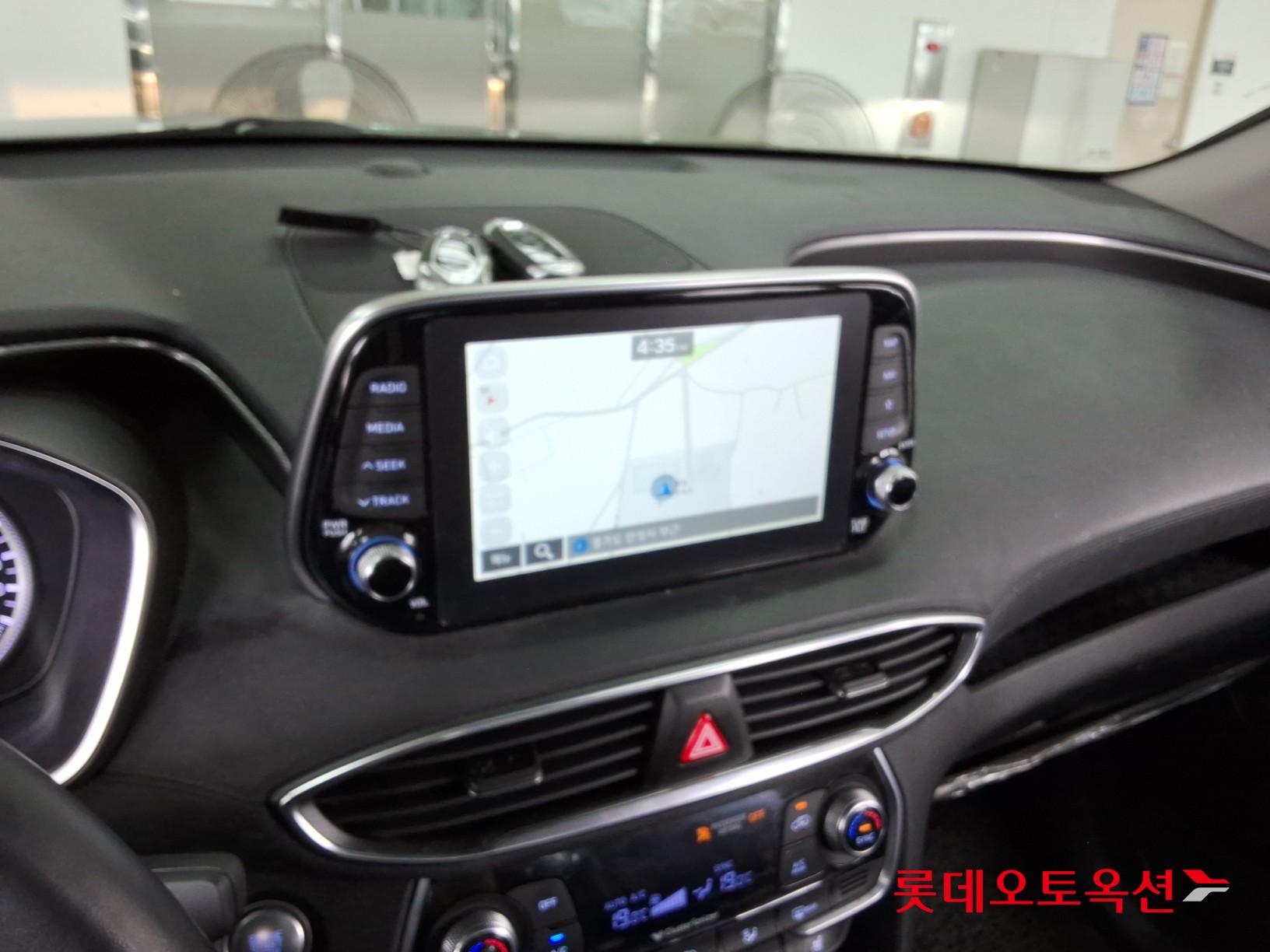 2019 - hyundai santafe