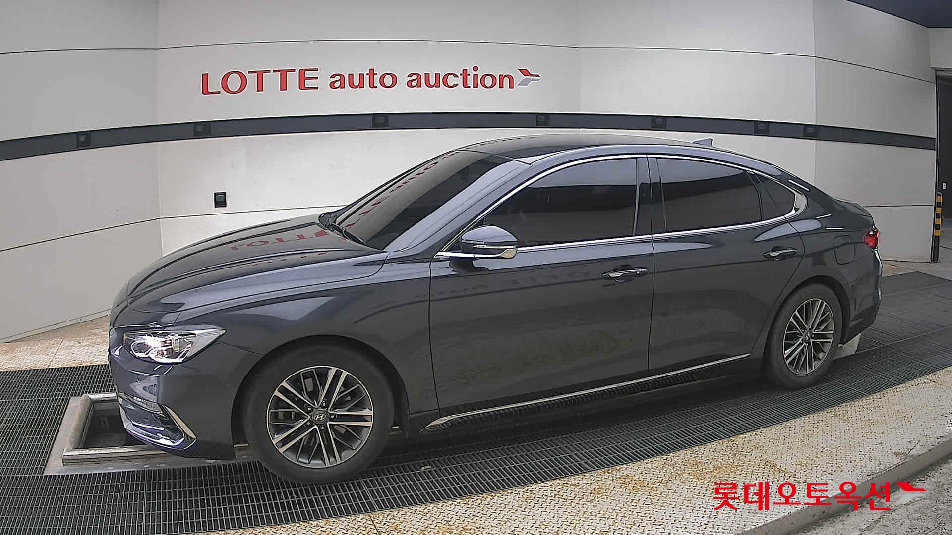 2018 - hyundai grandeur