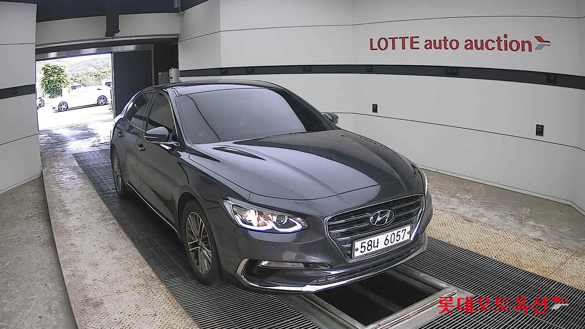 2018 - hyundai grandeur