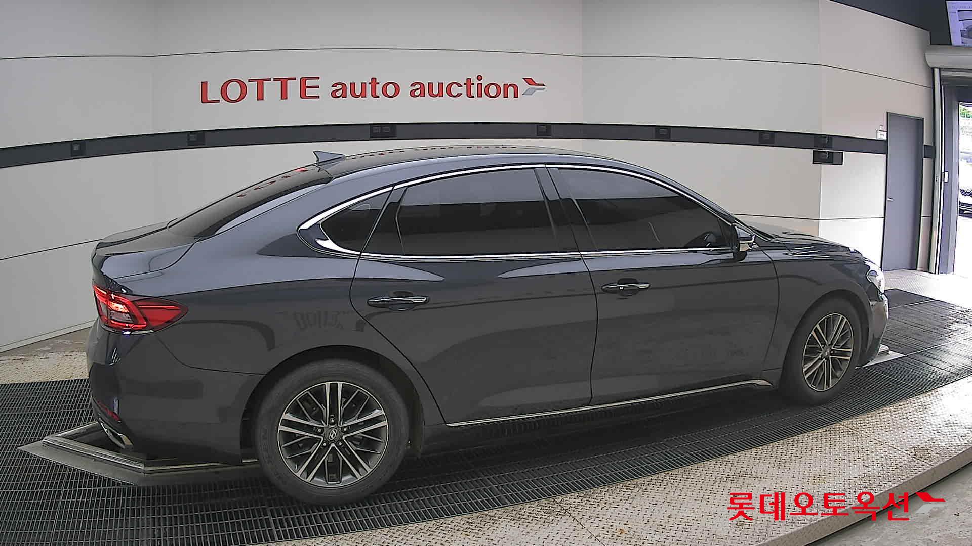 2018 - hyundai grandeur