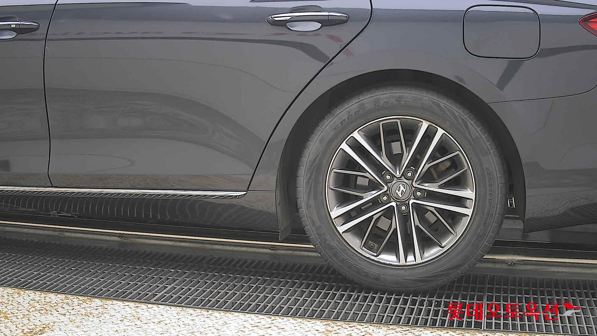 2018 - hyundai grandeur