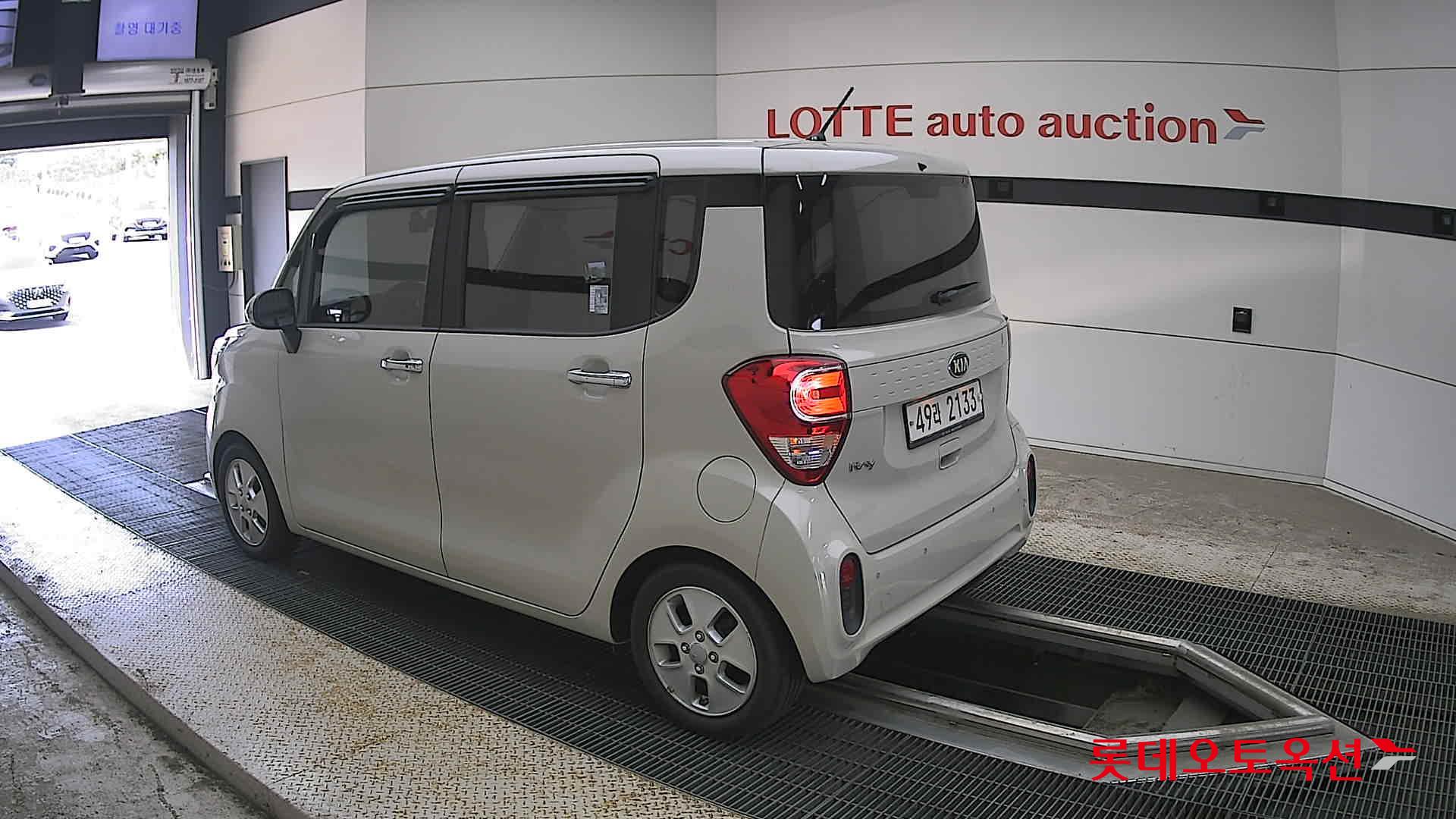 2019 - kia ray