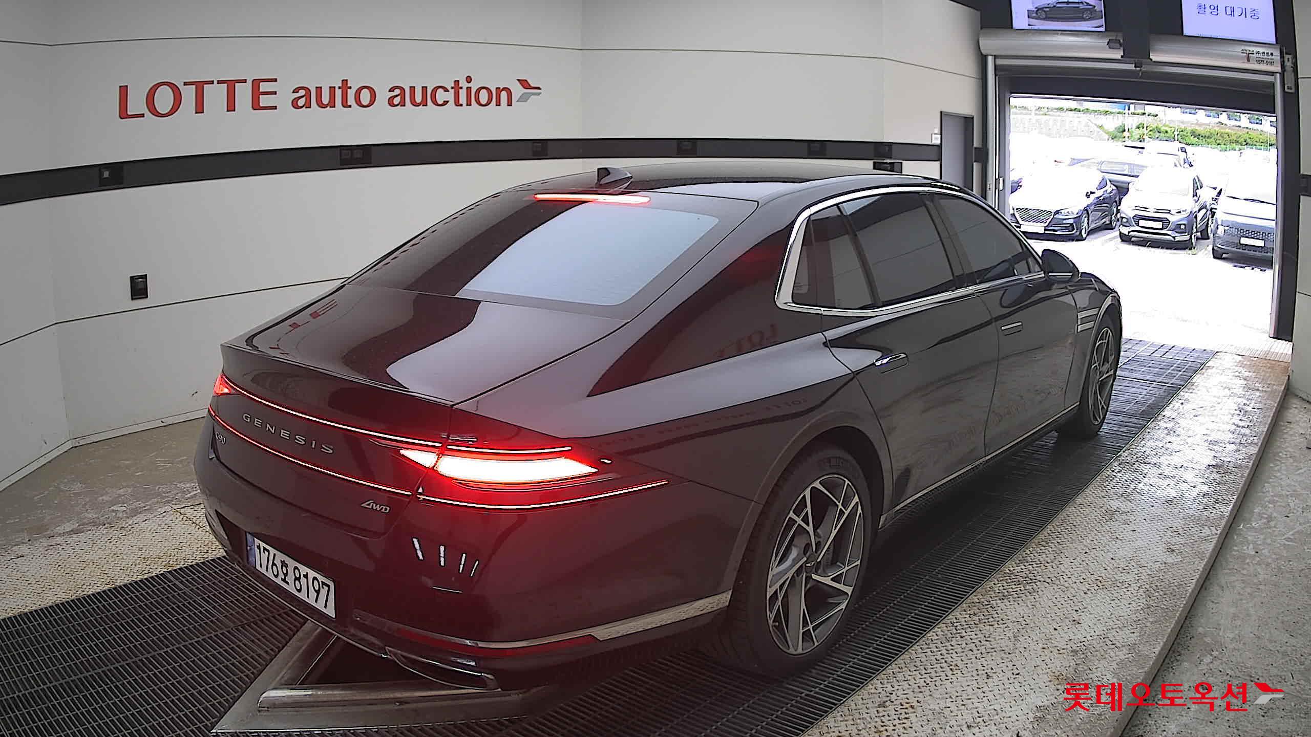 2023 - genesis g90