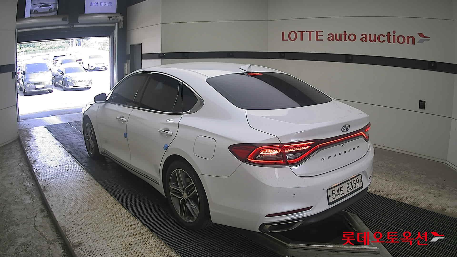 2017 - hyundai grandeur
