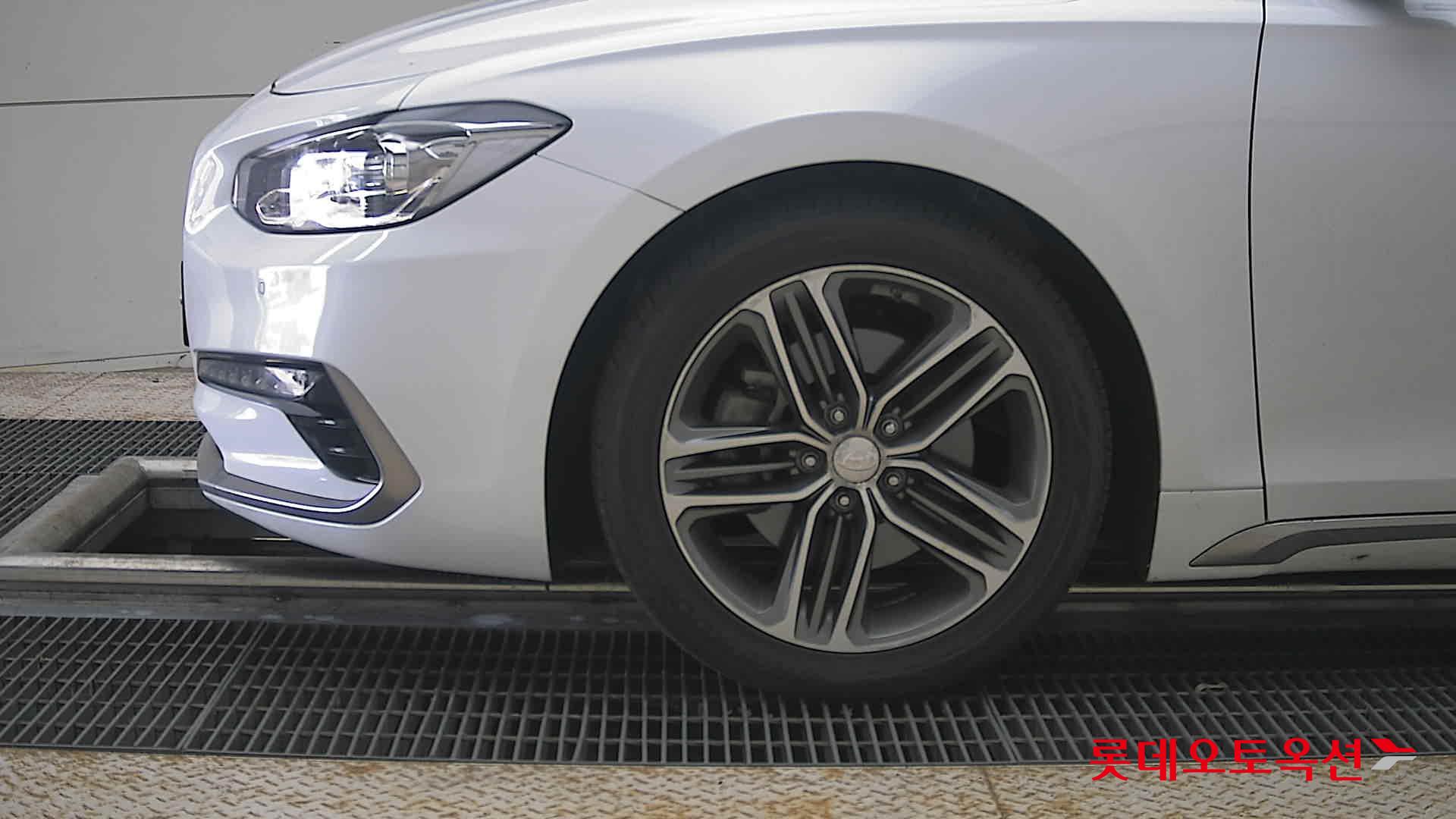 2017 - hyundai grandeur