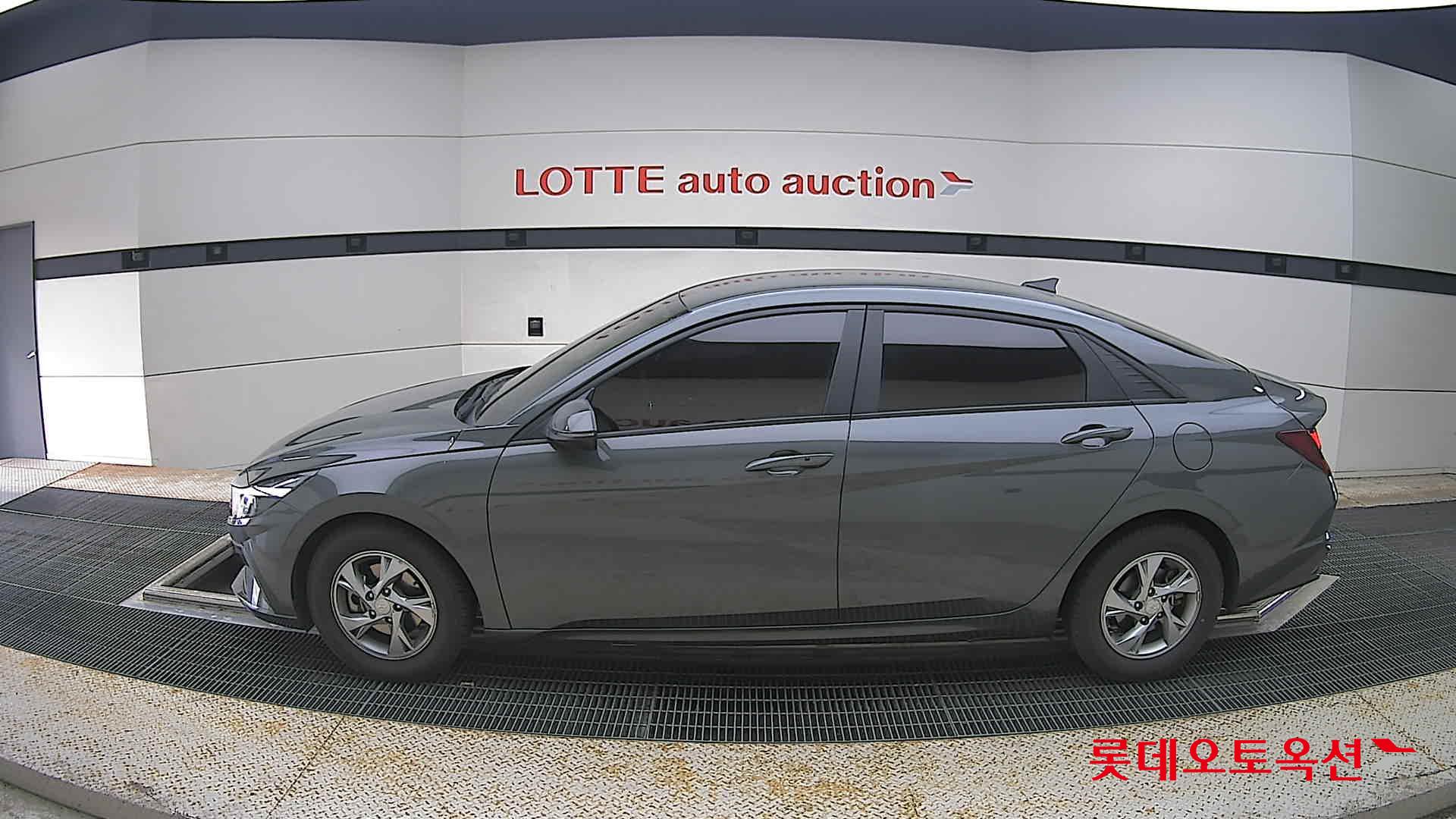 2021 - hyundai avante