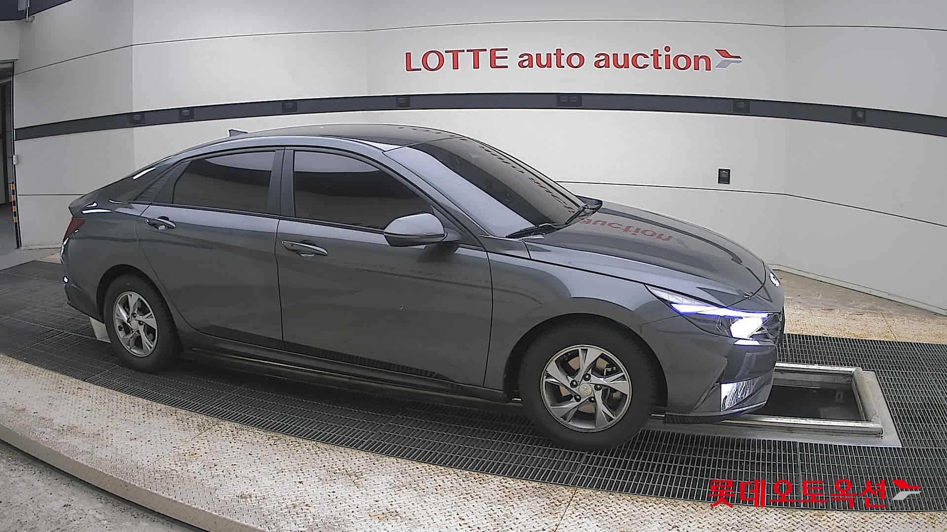 2021 - hyundai avante