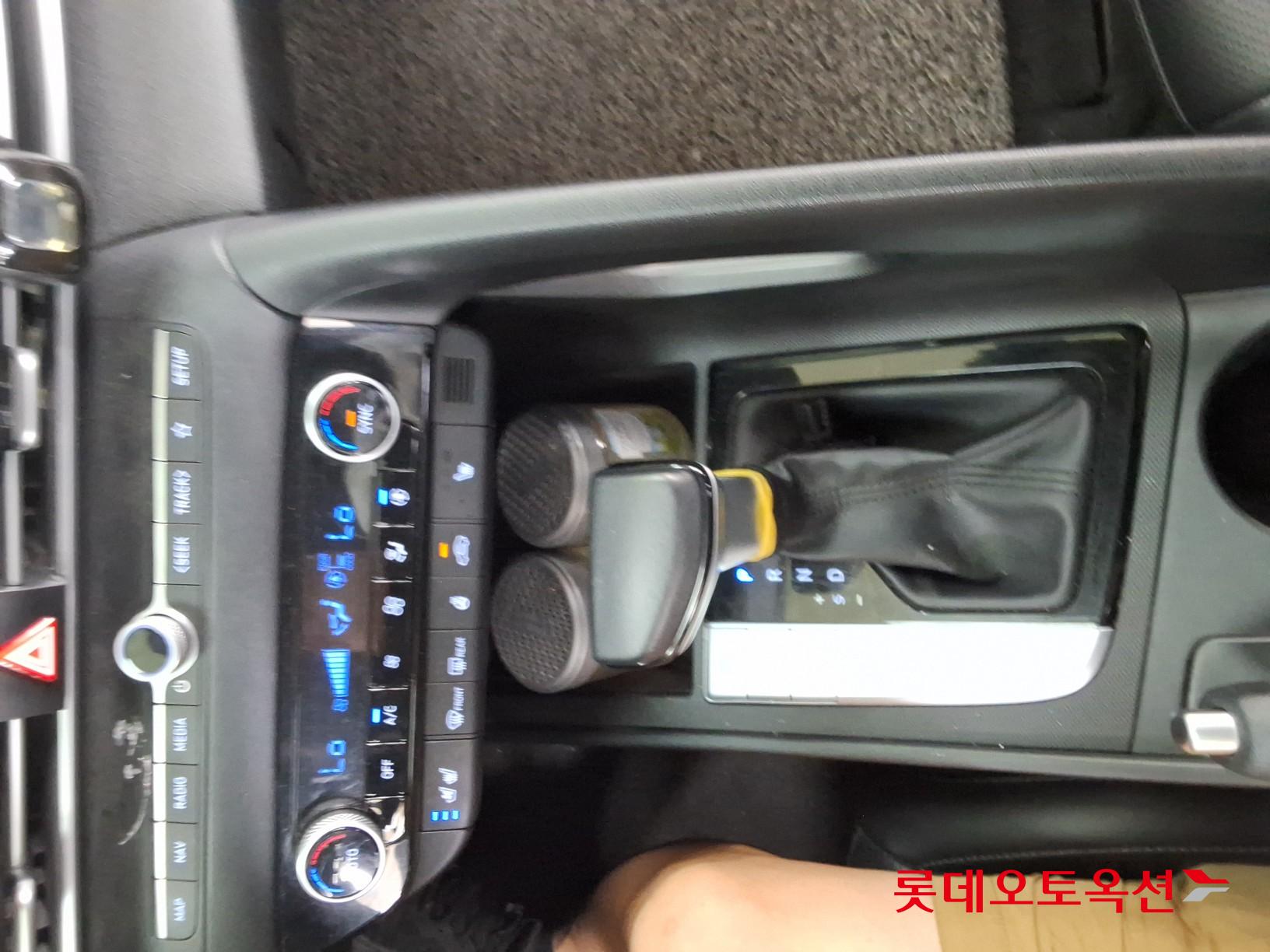 2021 - hyundai avante