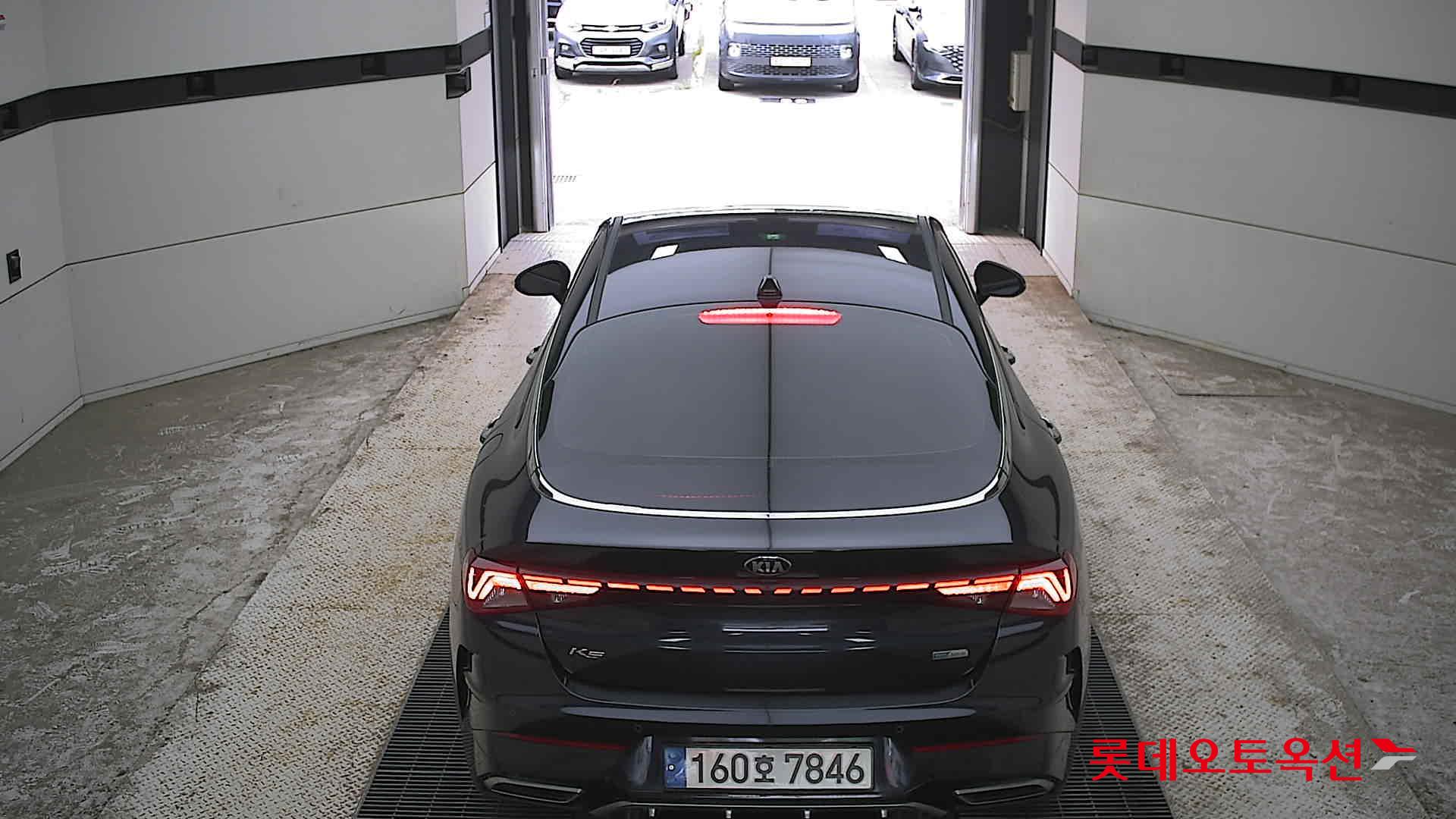 2021 - kia k5