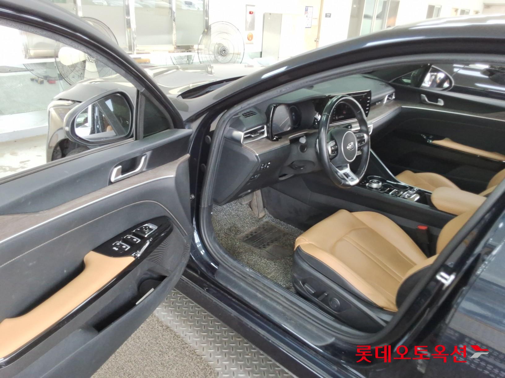 2021 - kia k5