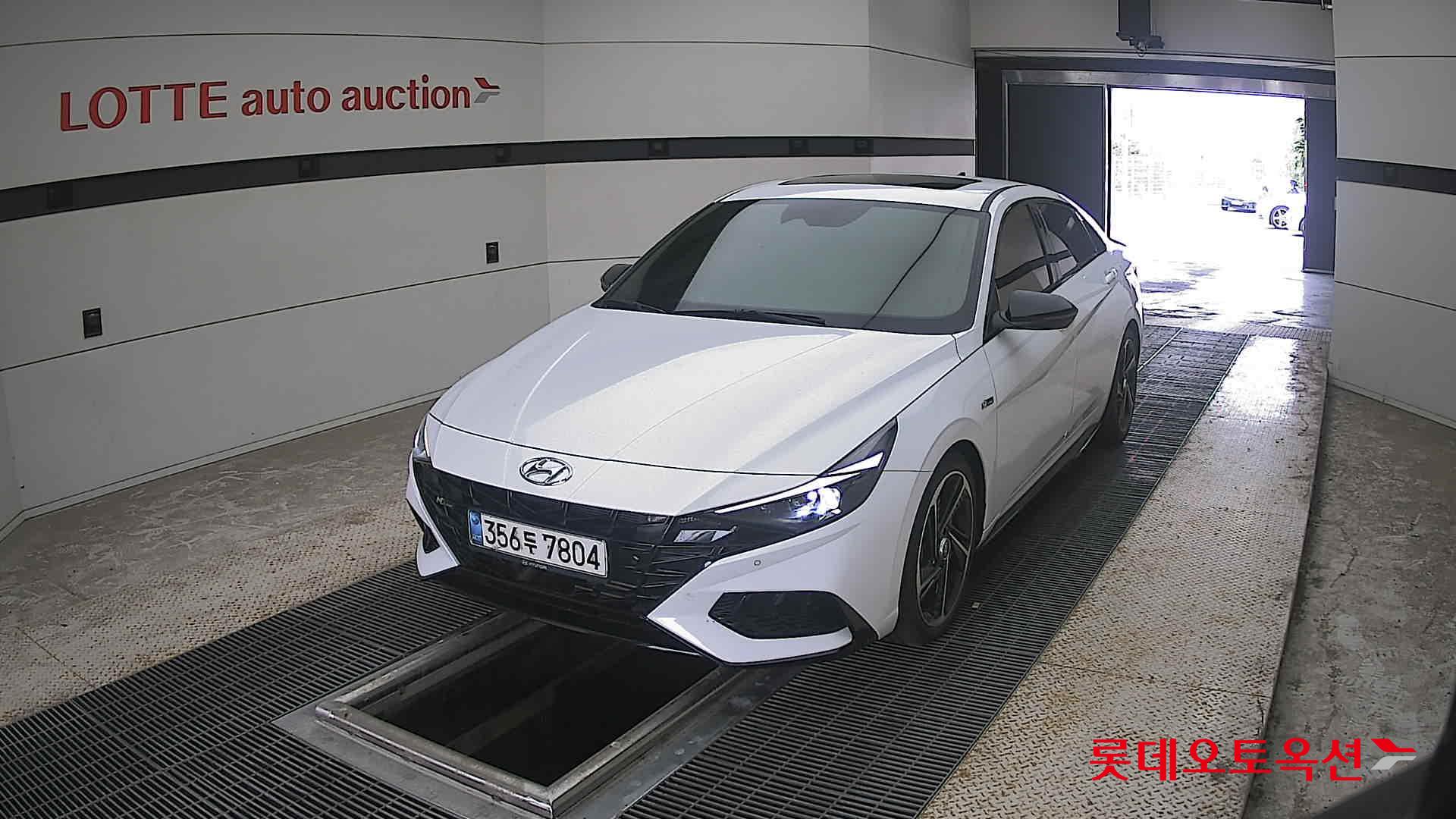 2021 - hyundai avante