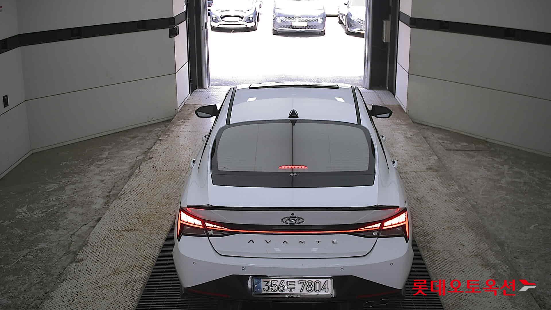 2021 - hyundai avante