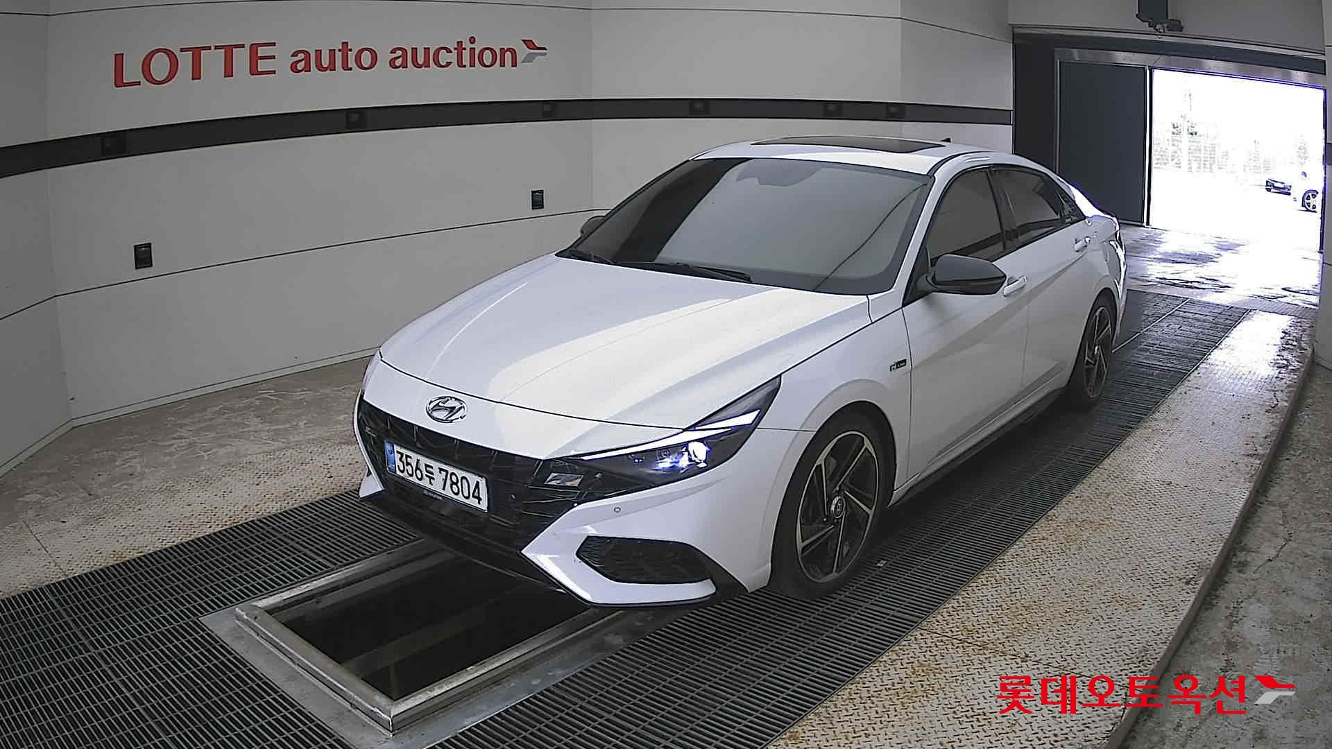 2021 - hyundai avante