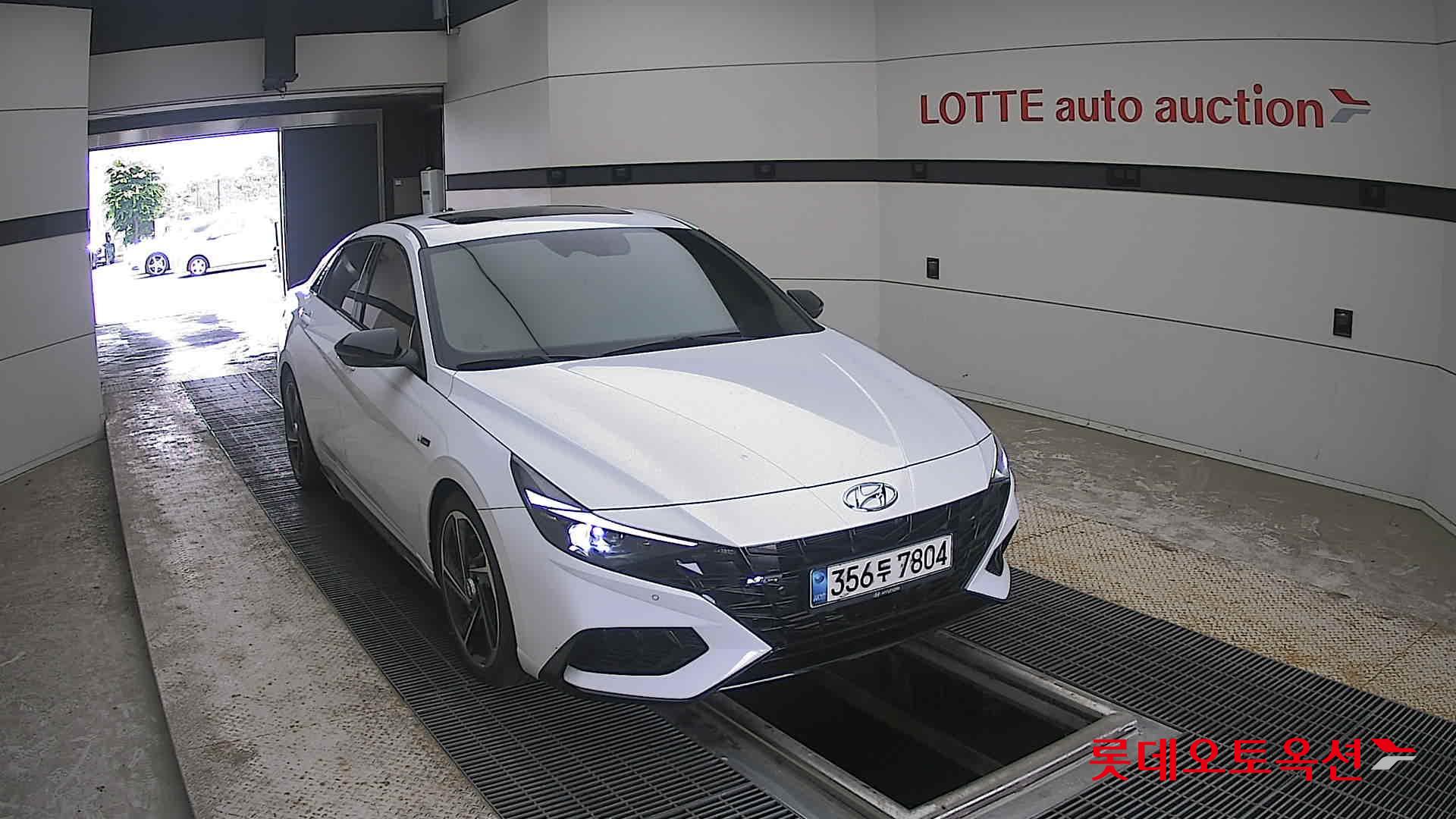 2021 - hyundai avante