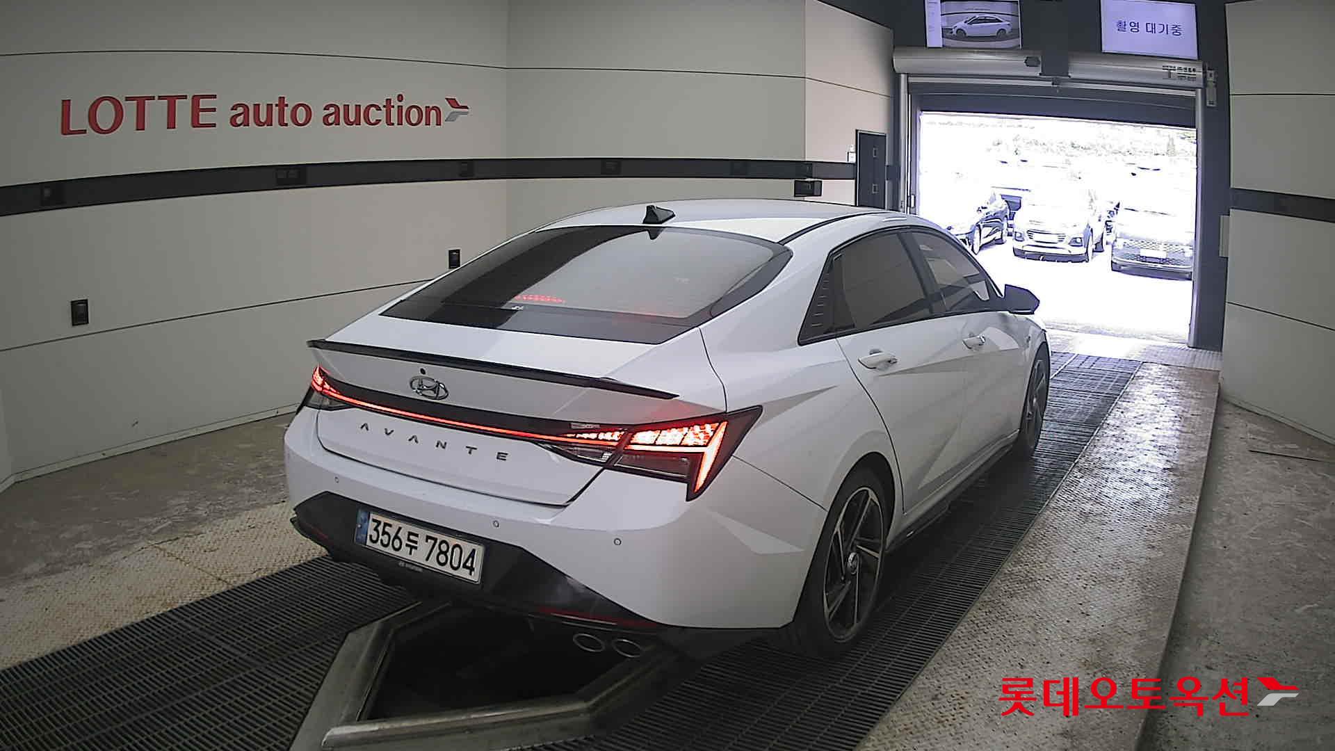 2021 - hyundai avante