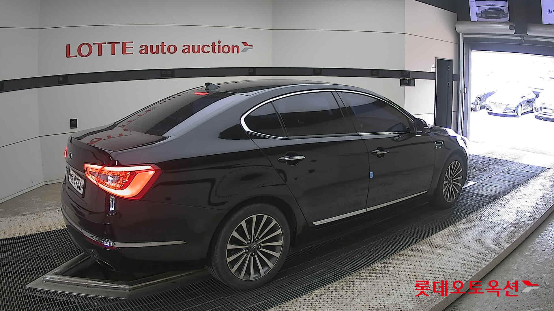 2014 - kia k7