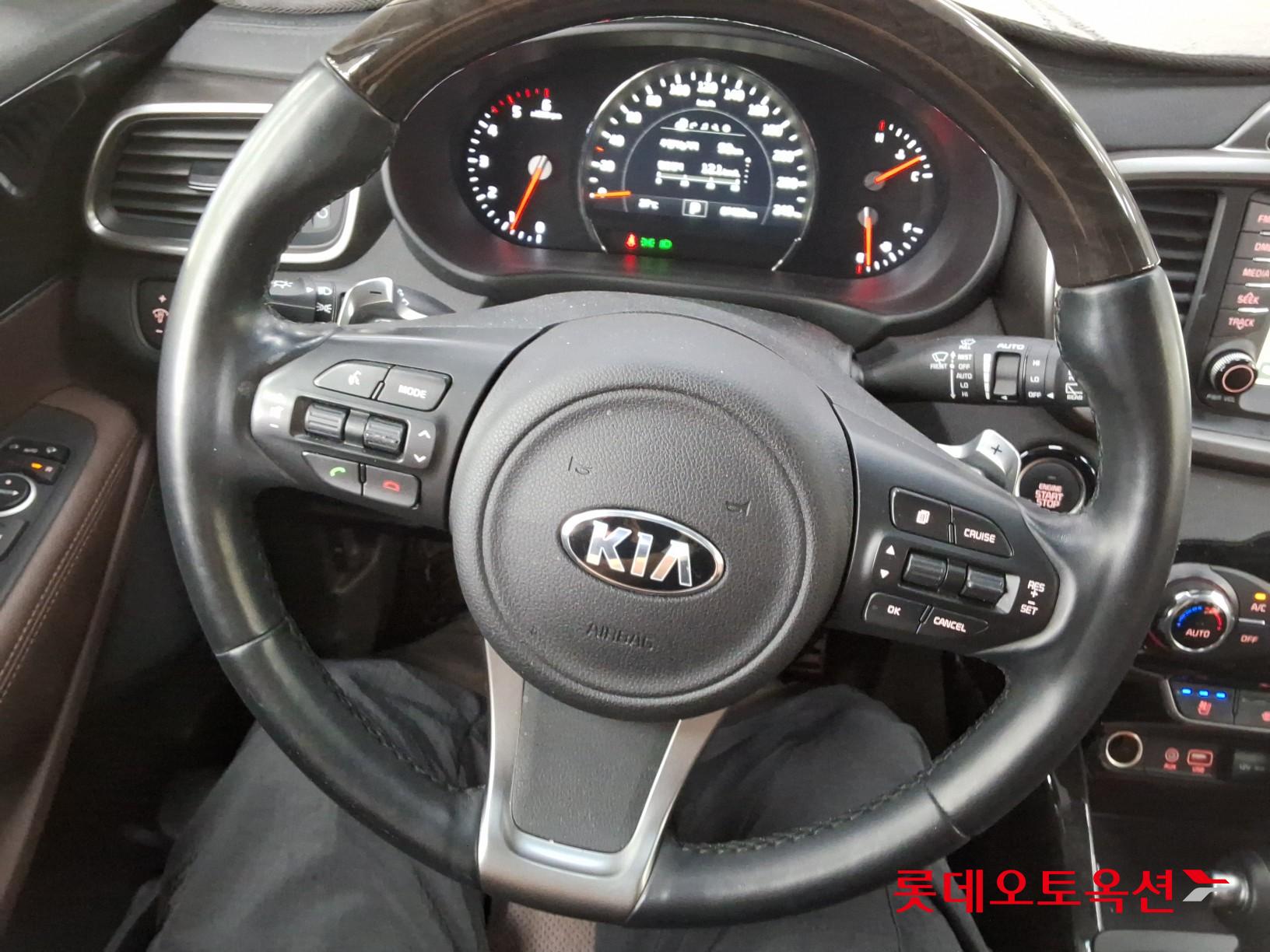 2016 - kia sorento