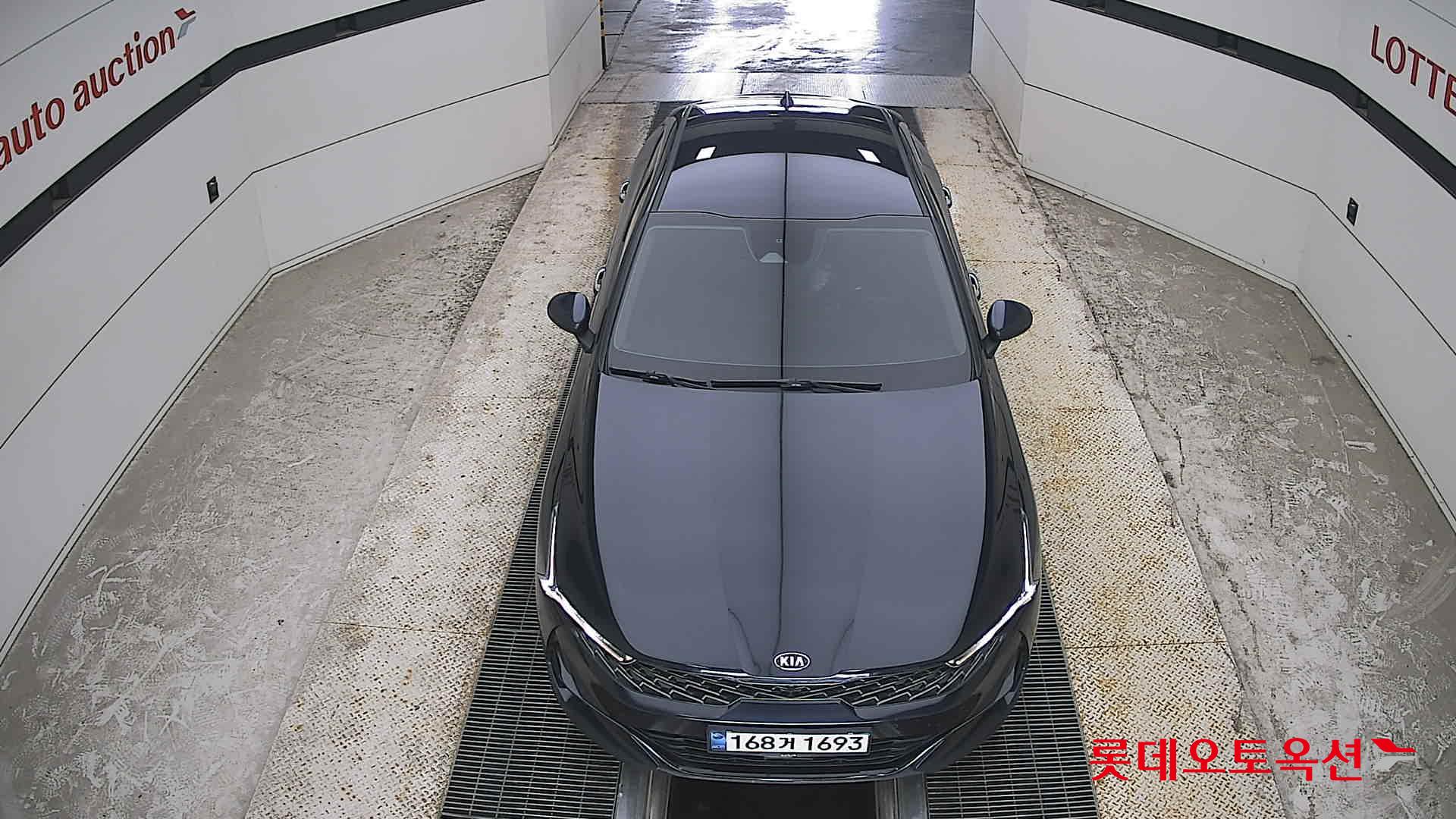 2021 - kia k5