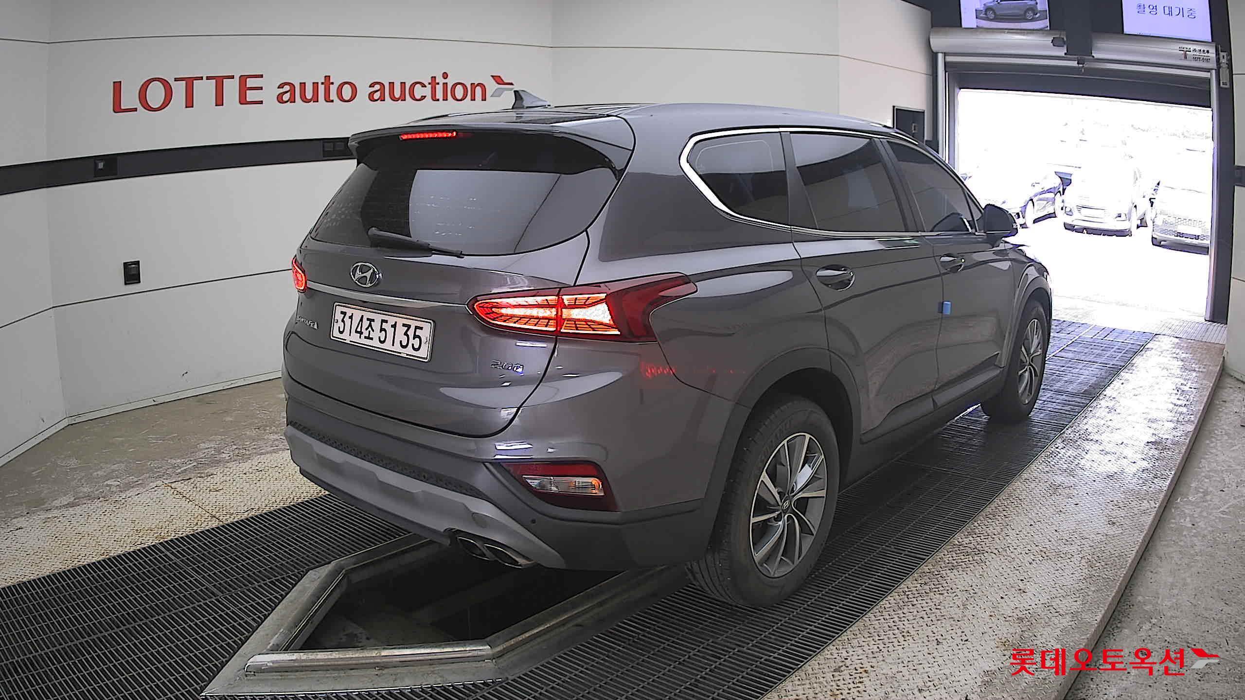 2019 - hyundai santafe