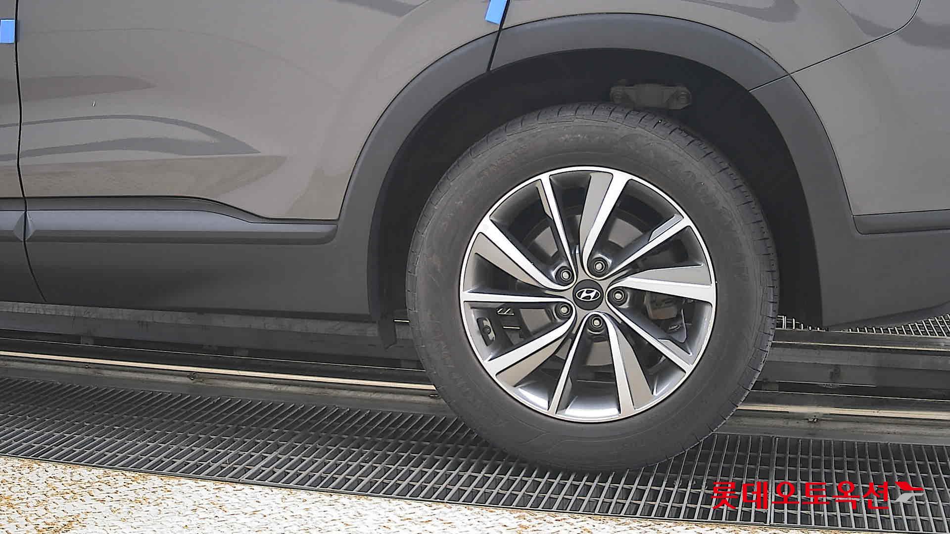 2019 - hyundai santafe