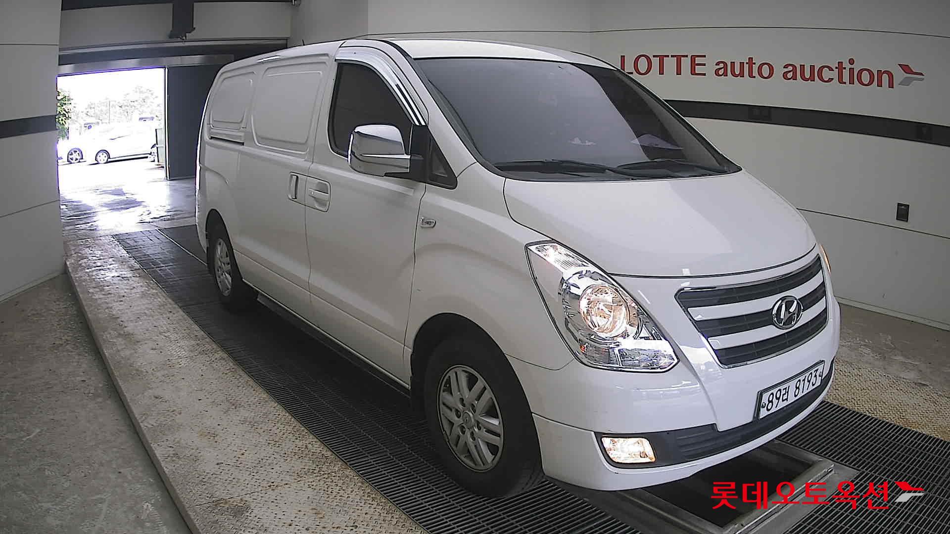 2016 - hyundai grand starex