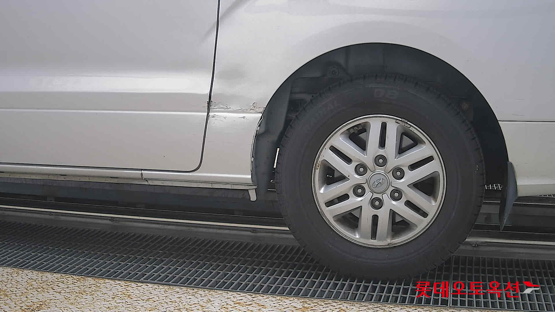 2016 - hyundai grand starex