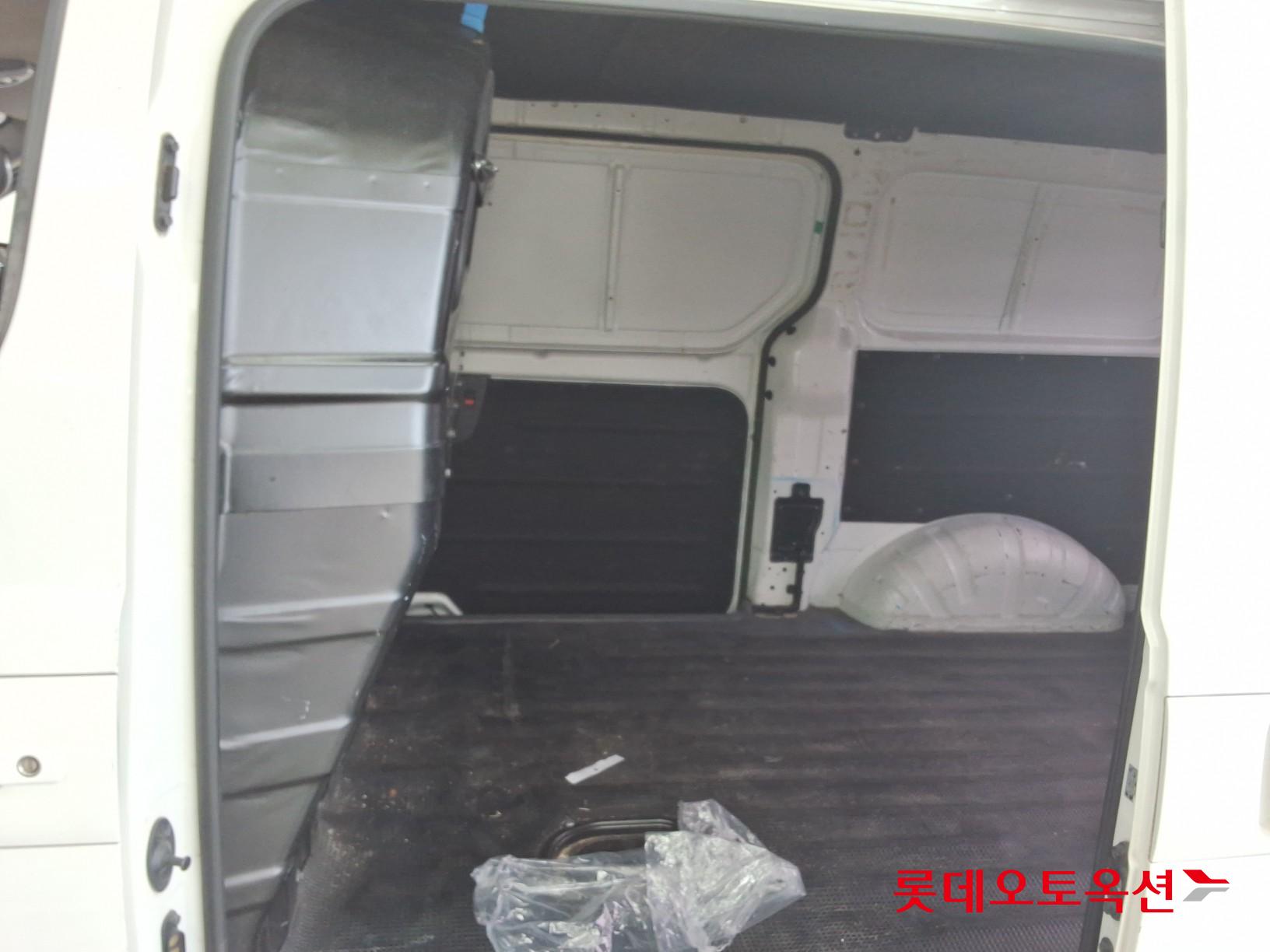 2016 - hyundai grand starex