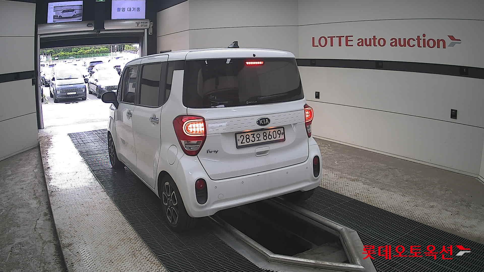 2021 - kia ray