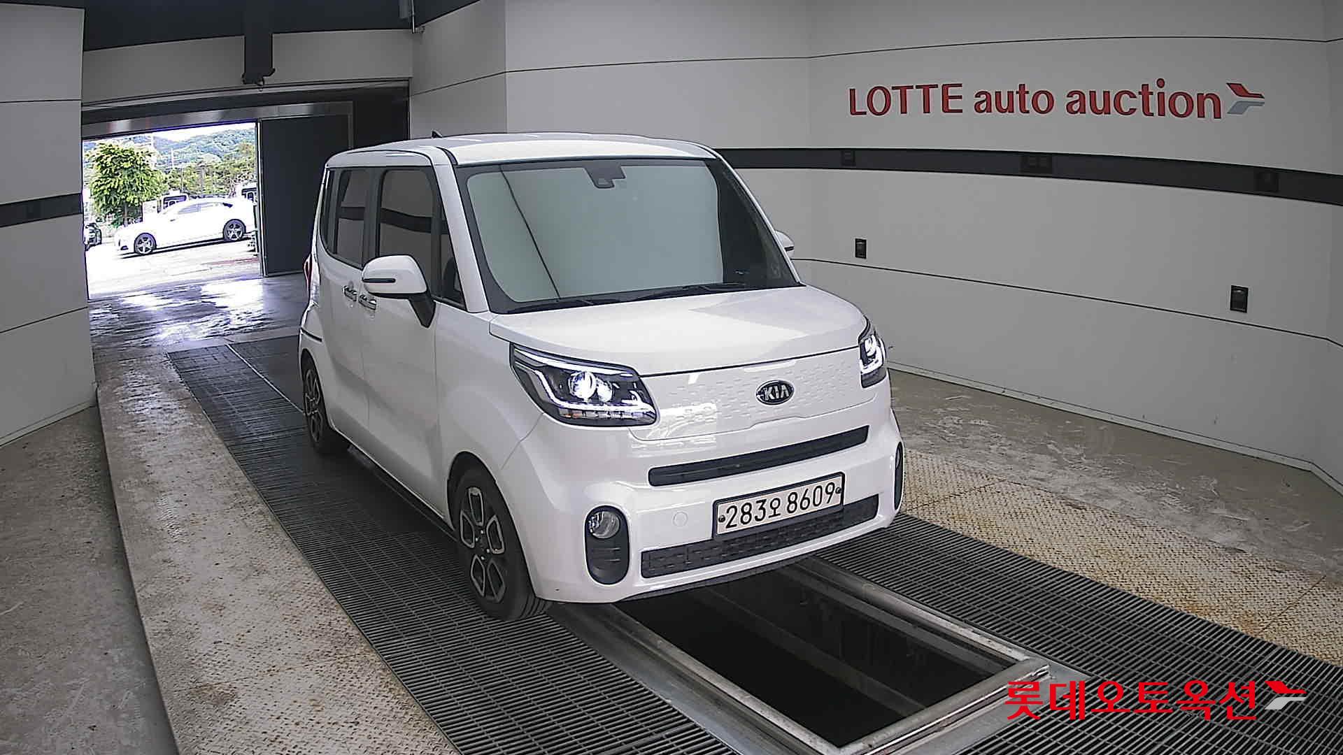 2021 - kia ray