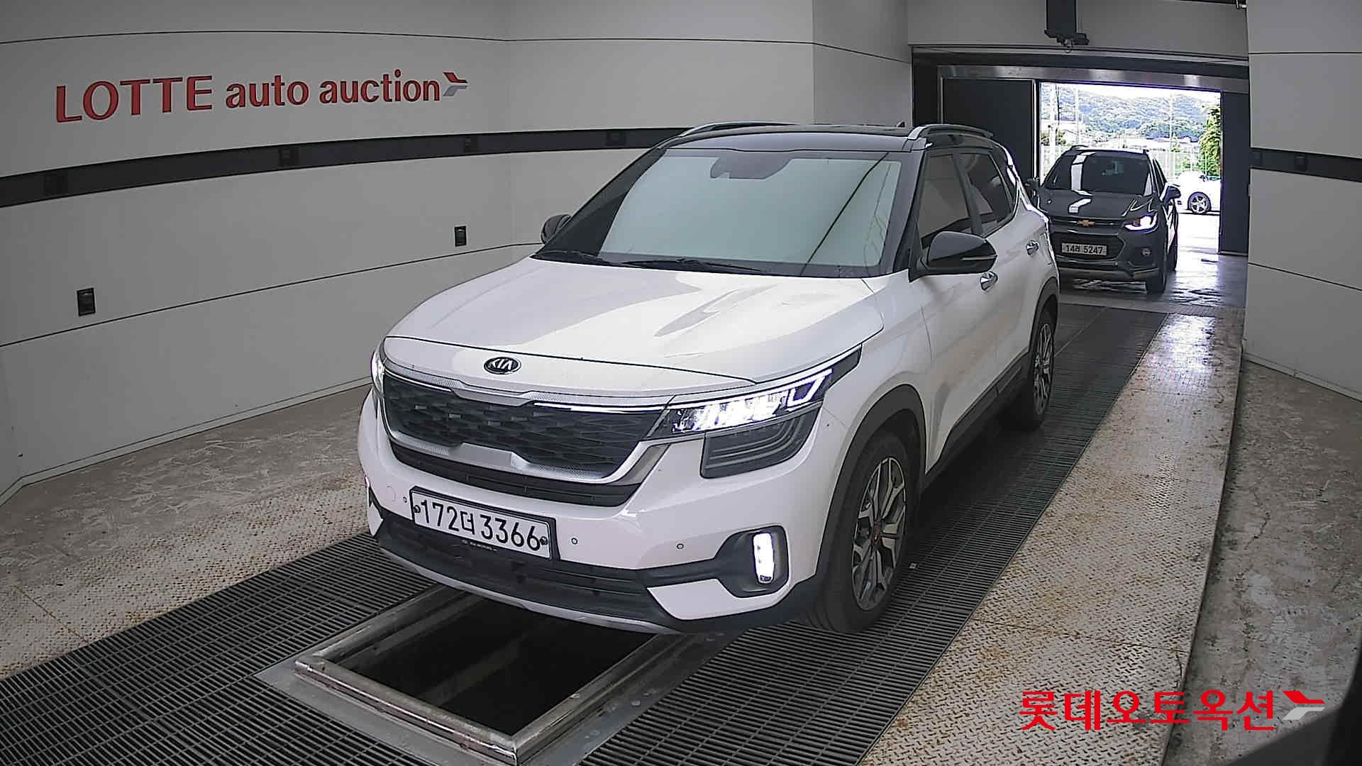 2020 - kia seltos