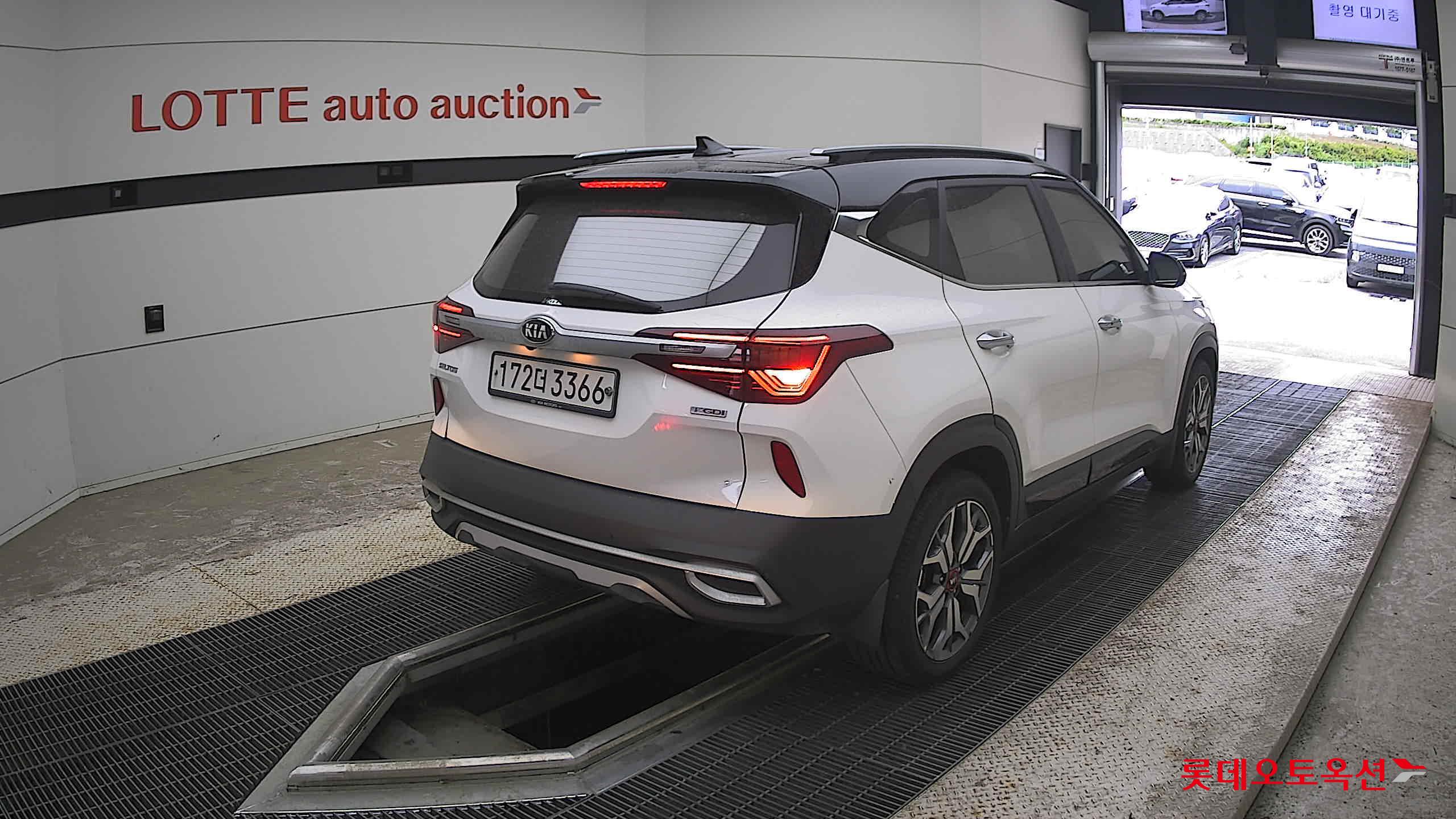 2020 - kia seltos