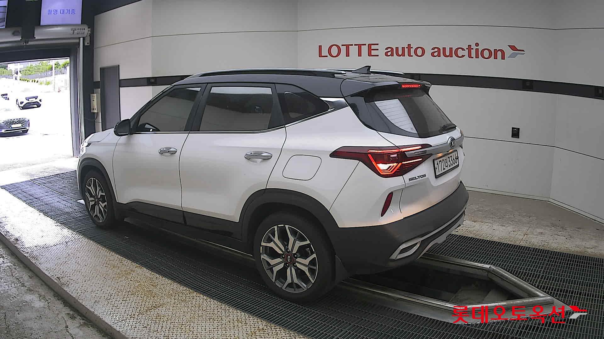 2020 - kia seltos