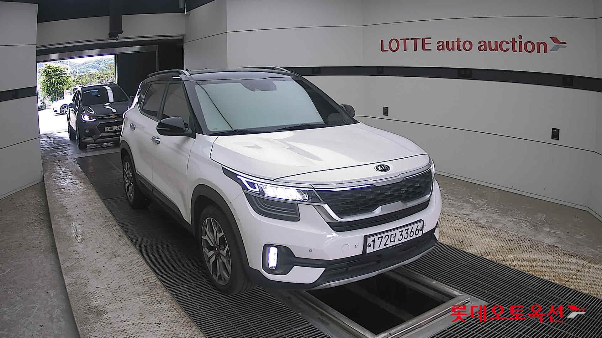 2020 - kia seltos