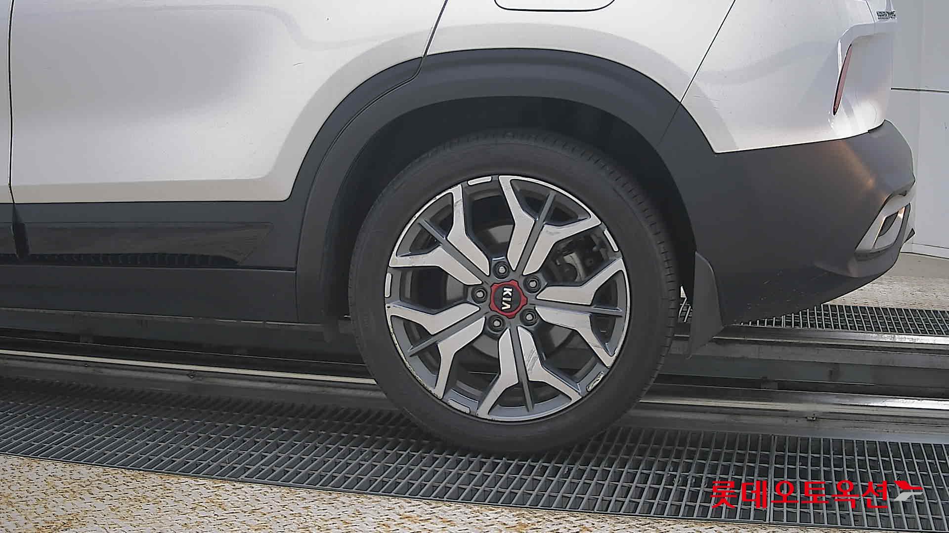 2020 - kia seltos