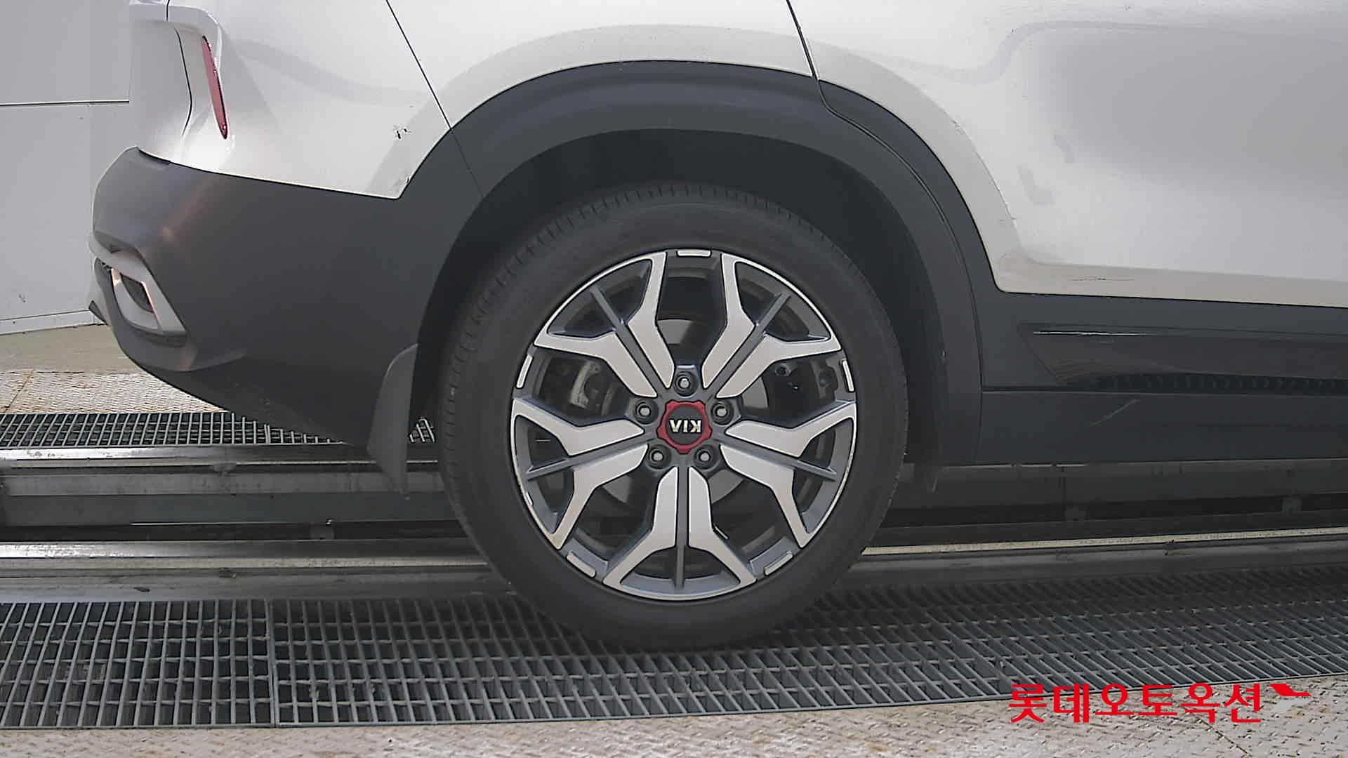 2020 - kia seltos