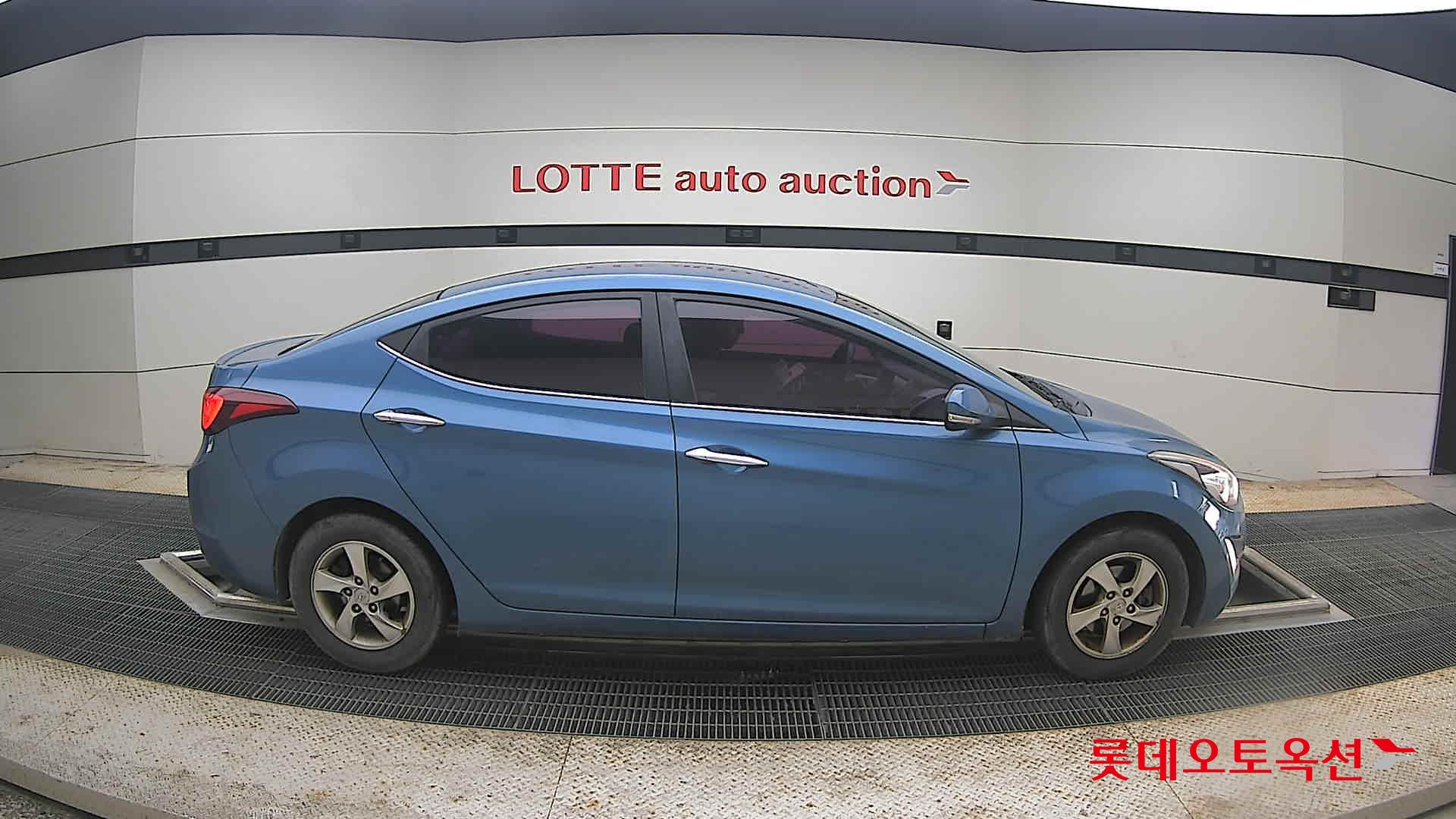 2014 - hyundai avante