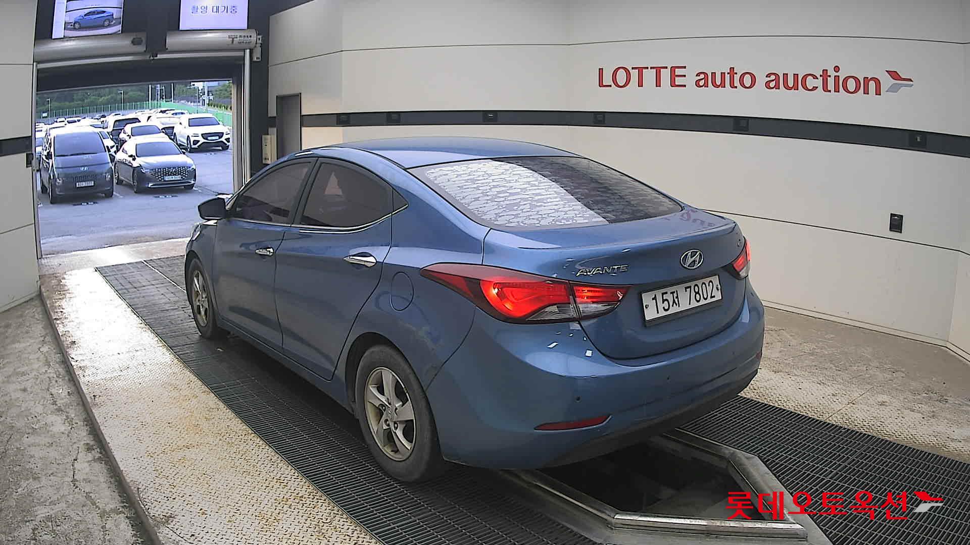 2014 - hyundai avante